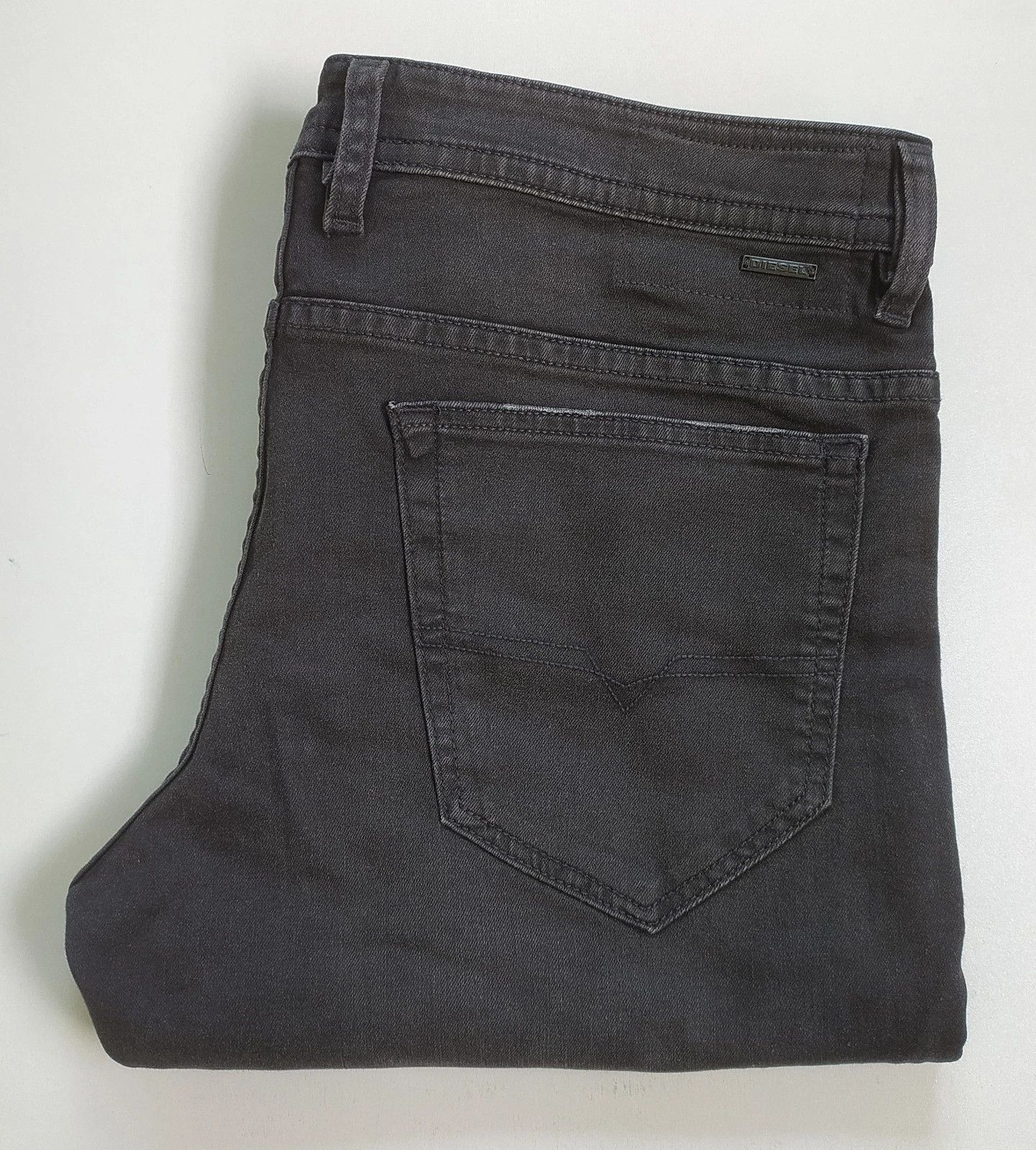 Diesel Diesel THOMMER-C L.32 MENS JEANS T/9614 Size US 36 / EU 52 - 1 Thumbnail