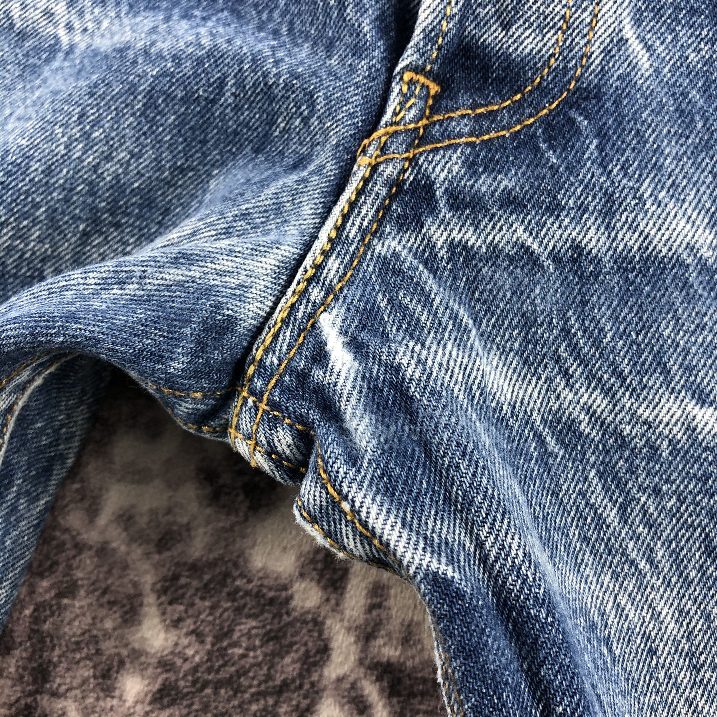 Levi's × Vintage Vintage Blue Wash Levis 501 Jeans-JM3025 Size US 40 / EU 56 - 10 Thumbnail