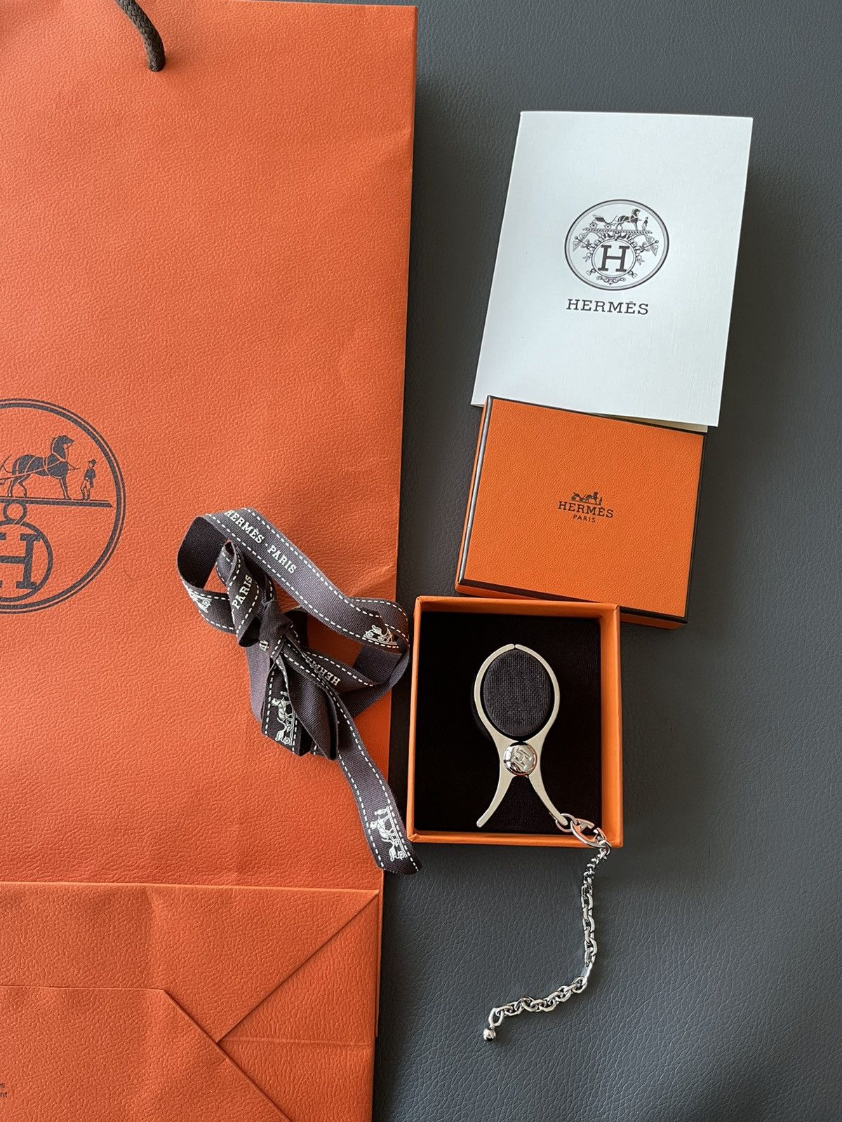 Hermes Brand New Hermes Scarf or Glove Clip Size ONE SIZE - 7 Thumbnail