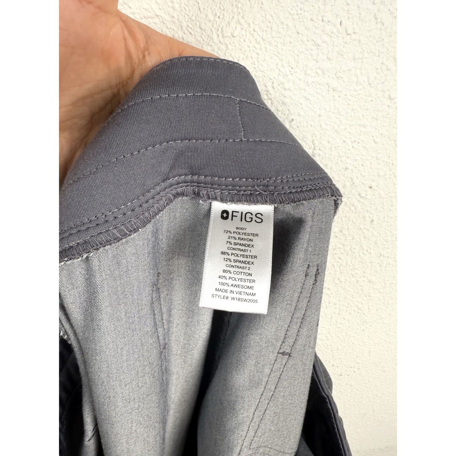 Vintage Figs Scrub Pants Joggers Gray Stretch Women's Size L RN#142256 Nurse Pants Gray Women L Socialized Size 36" / US 14 / IT 50 - 6 Thumbnail