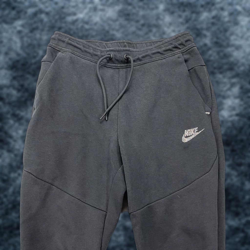 Nike Nike Tech Fleece Joggers Mens Small Black Sweatpants Logo Drawstring NSW Casual Size US 29 - 1 Thumbnail