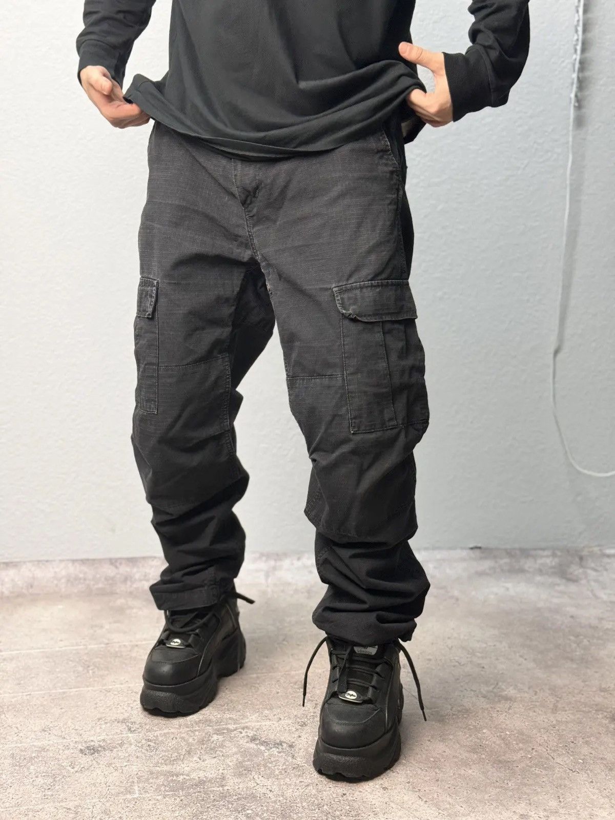 Carhartt × Vintage Vintage Cargo pants Carhartt wip baggy fit y2k sk8 opium Size US 34 / EU 50 - 2 Thumbnail