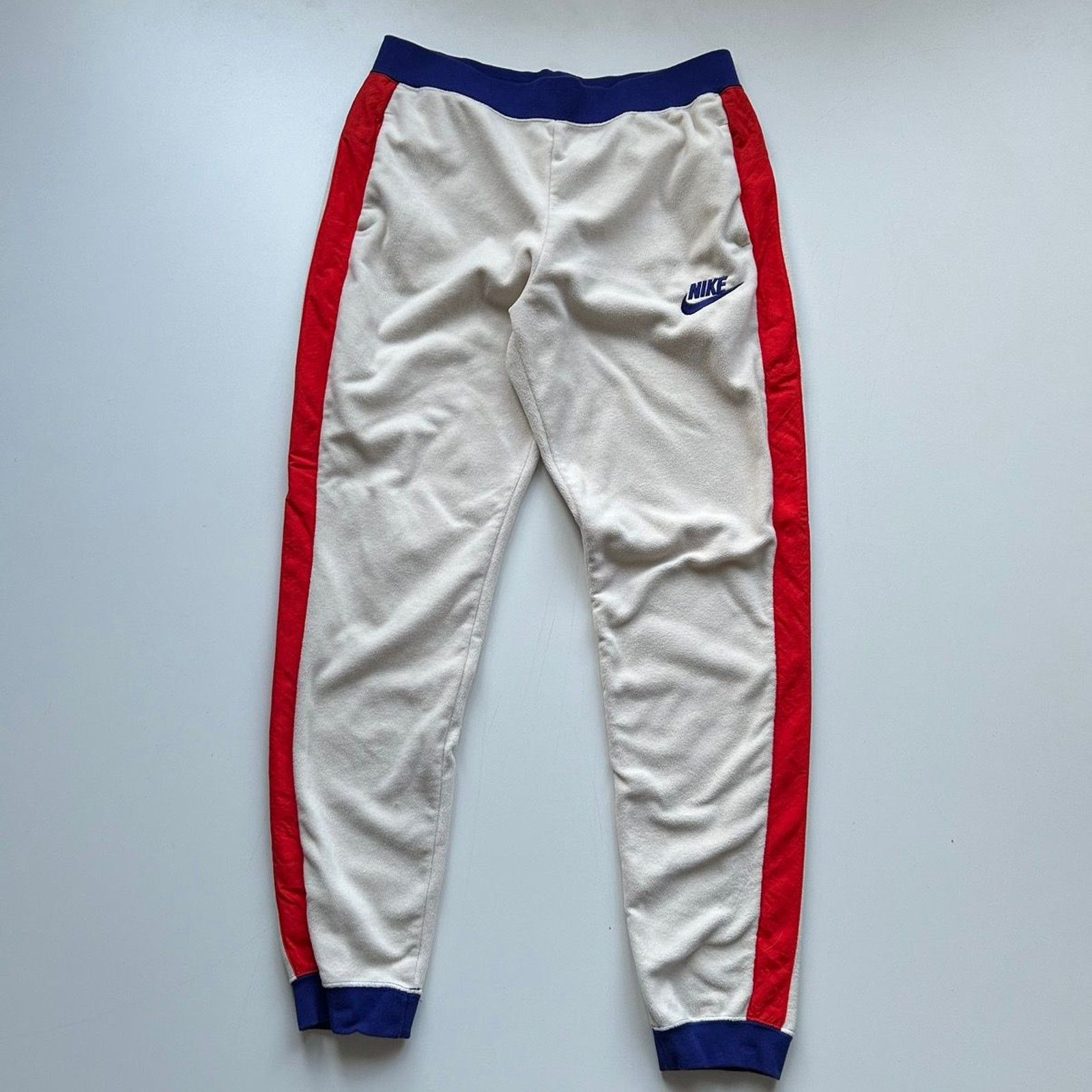 Nike Nike Sportswear Swoosh Y2K Fleece Jogger Pants Large Rare Size US 32 / EU 48 - 1 Thumbnail