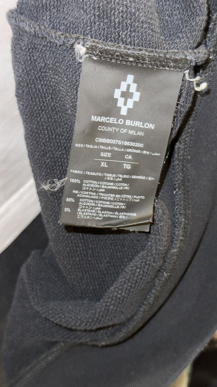 Marcelo Burlon Marcelo Burlon Waves Hoodie Size US XL / EU 56 / 4 - 5 Thumbnail