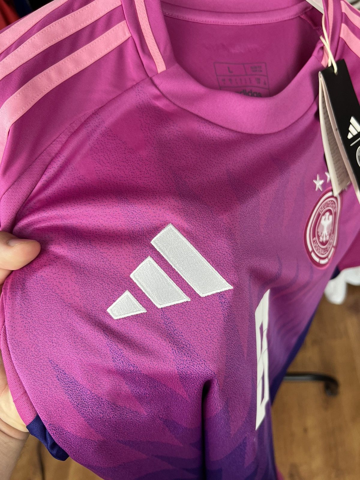 Adidas Jersey Germany 2024/25 Toni Kroos #8 Size US L / EU 52-54 / 3 - 5 Thumbnail