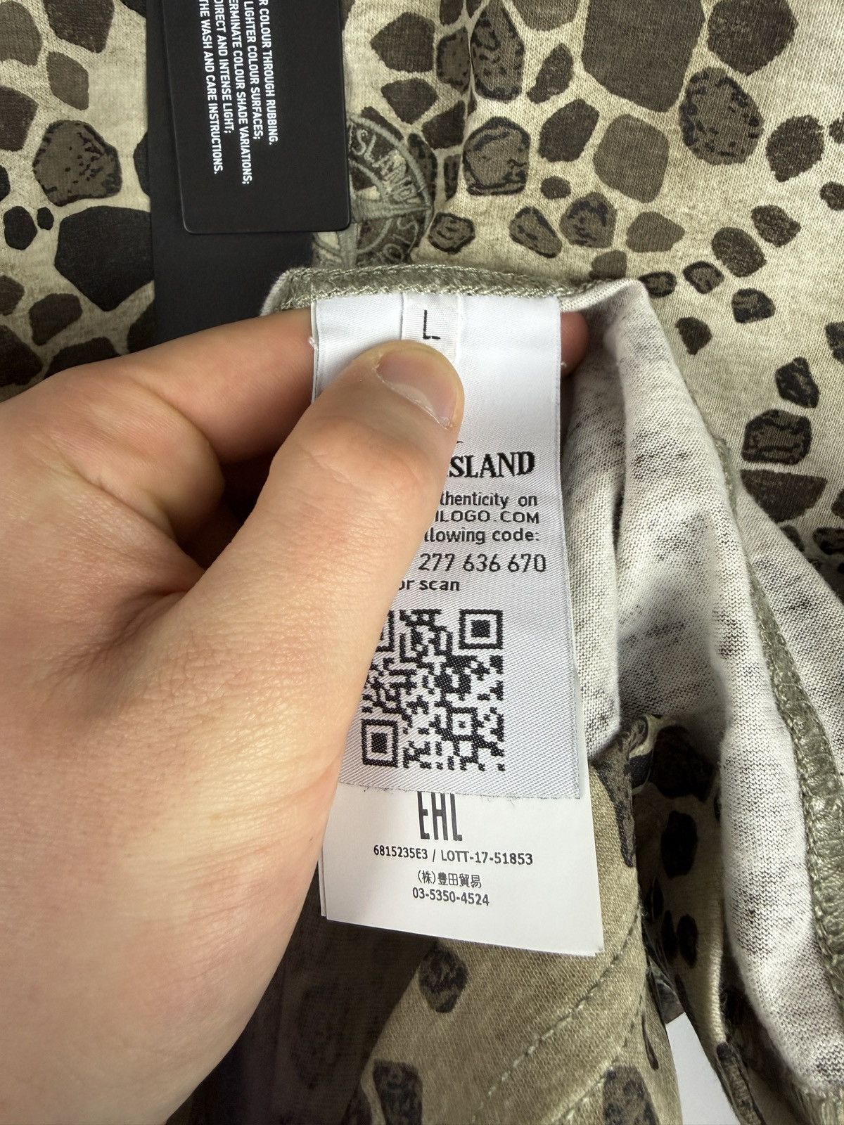 Stone Island Stone Island Alligator Camo longsleeve crewneck new with tag Size US L / EU 52-54 / 3 - 9 Thumbnail