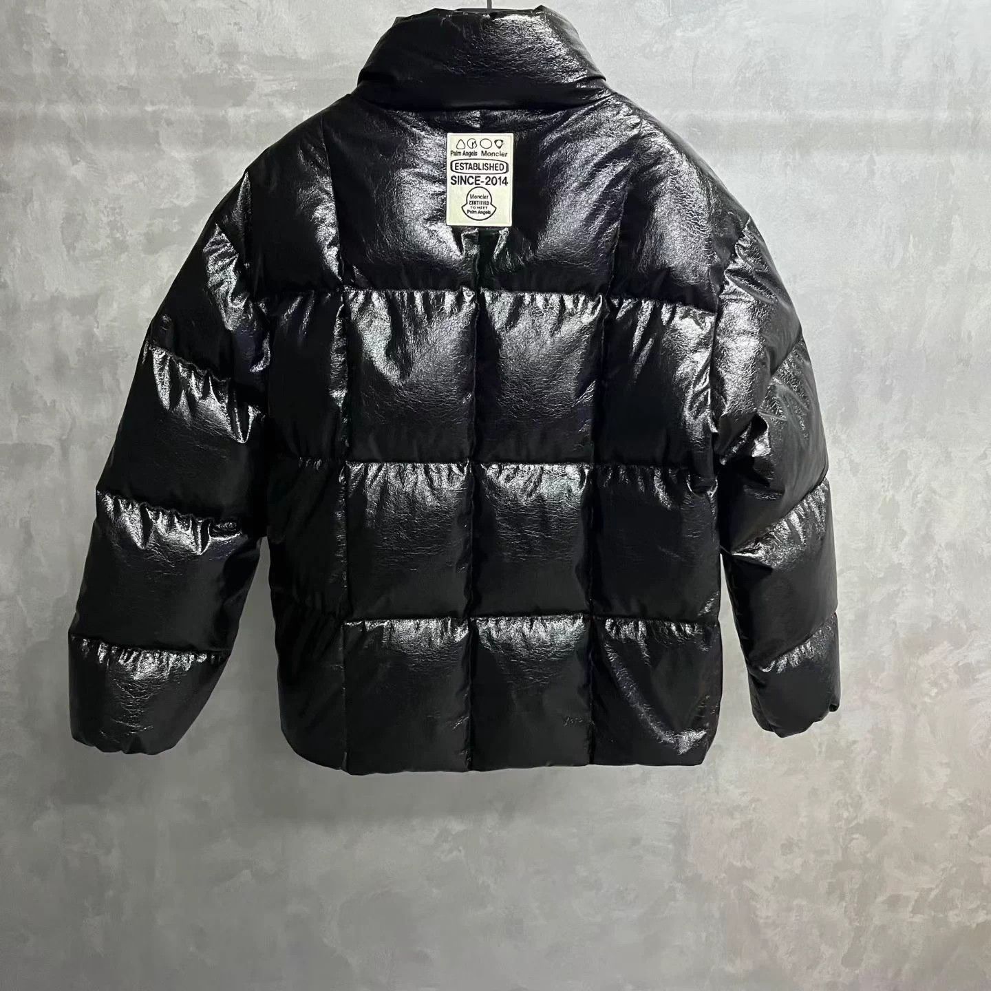 Moncler Moncler Gray Oversized Quilted Logo Short Down Coat Size 4 Size XL / US 12-14 / IT 48-50 - 2 Thumbnail
