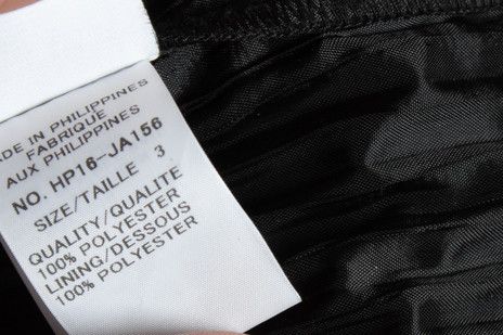 Issey Miyake Issey Miyake, Pleated jacket in black Size US L / EU 52-54 / 3 - 5 Thumbnail