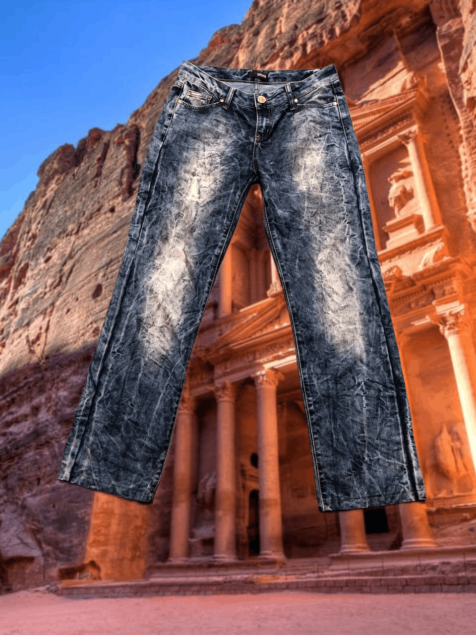 Versace Vintage luxury jeans Versace Y2K denim pants print Size US 34 / EU 50 - 1 Thumbnail