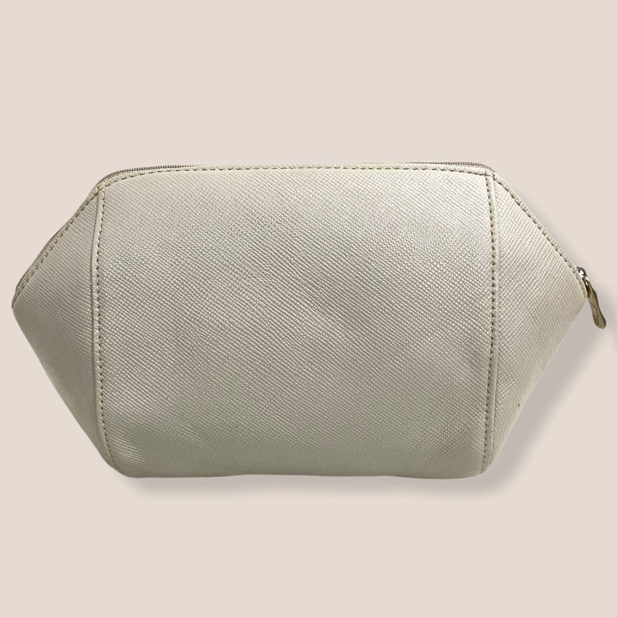 Dior ‼️LASTDROP‼️ CHRISTIAN DIOR BEAUTE MAKE UP BAG Size ONE SIZE - 2 Thumbnail