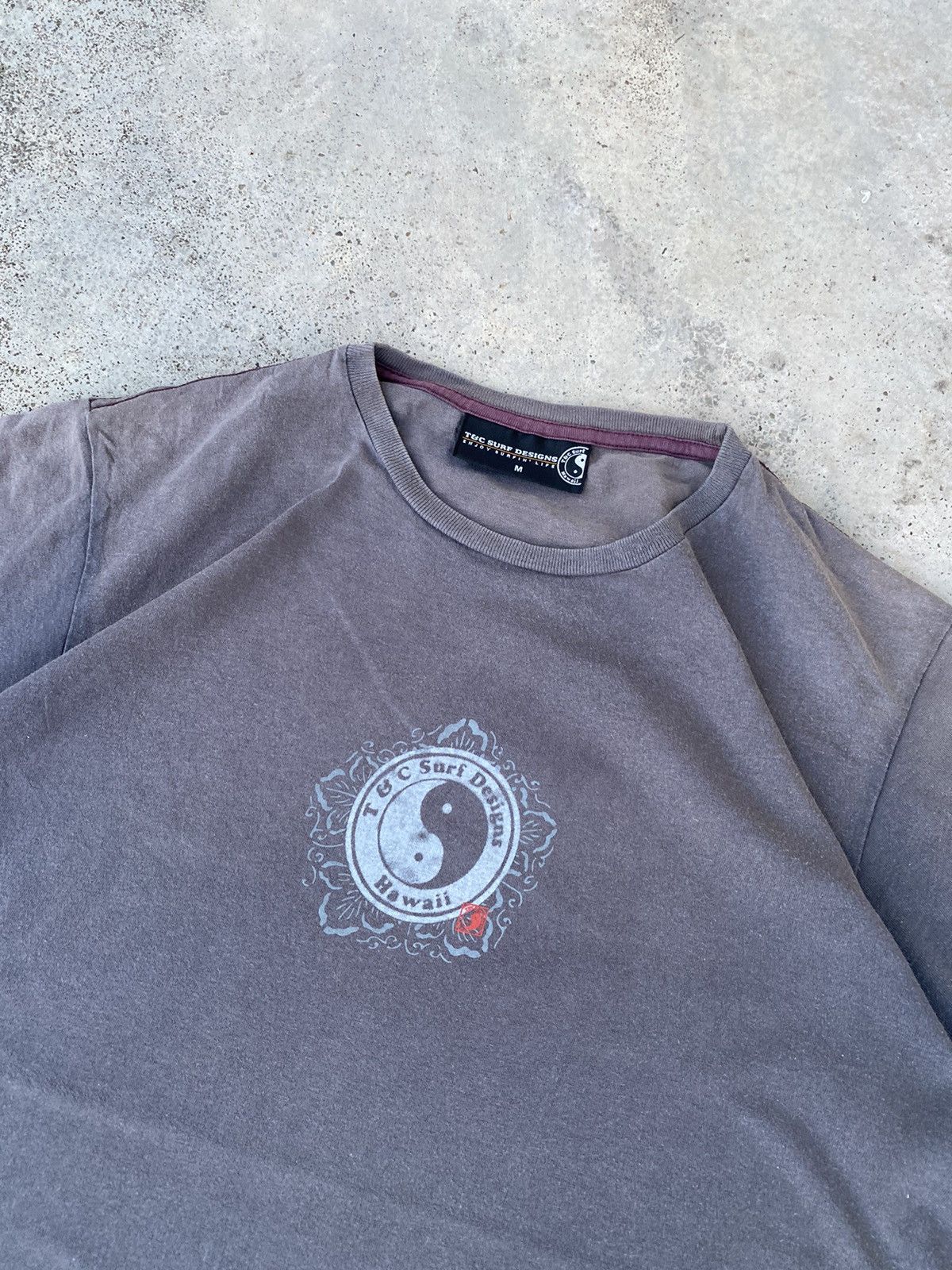 Vintage 🔥Sun Faded Dragon T&C Surf Designs Single Stitch Tees Size US M / EU 48-50 / 2 - 4 Thumbnail