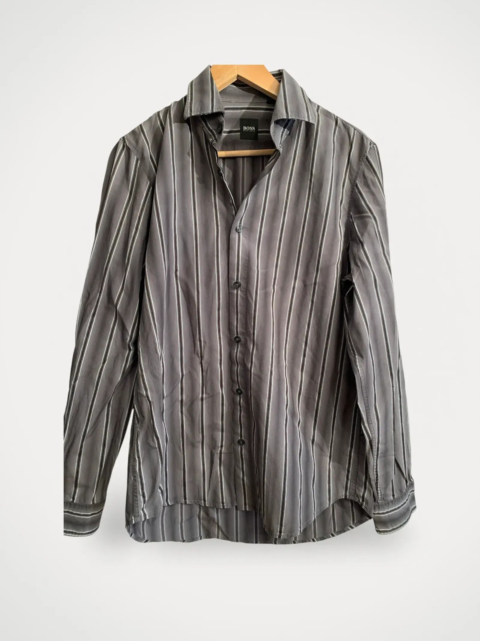 Hugo Boss Hugo Boss Hugo boss Shirt Size US M / EU 48-50 / 2 - 1 Thumbnail