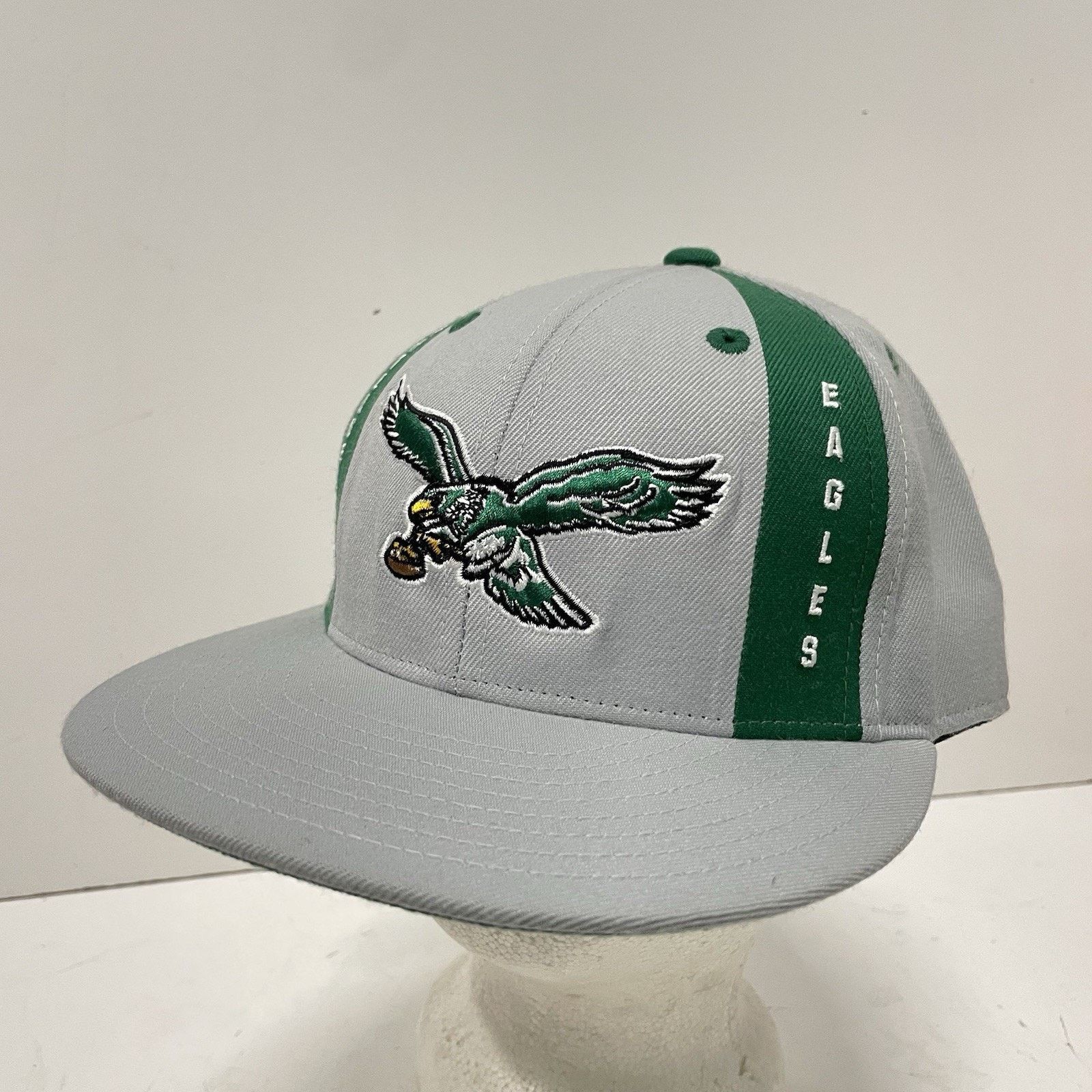 Mitchell & Ness Philadelphia Eagles Hat Mitchell & Ness Fitted Cap 7.5 Gray Size ONE SIZE - 1 Thumbnail