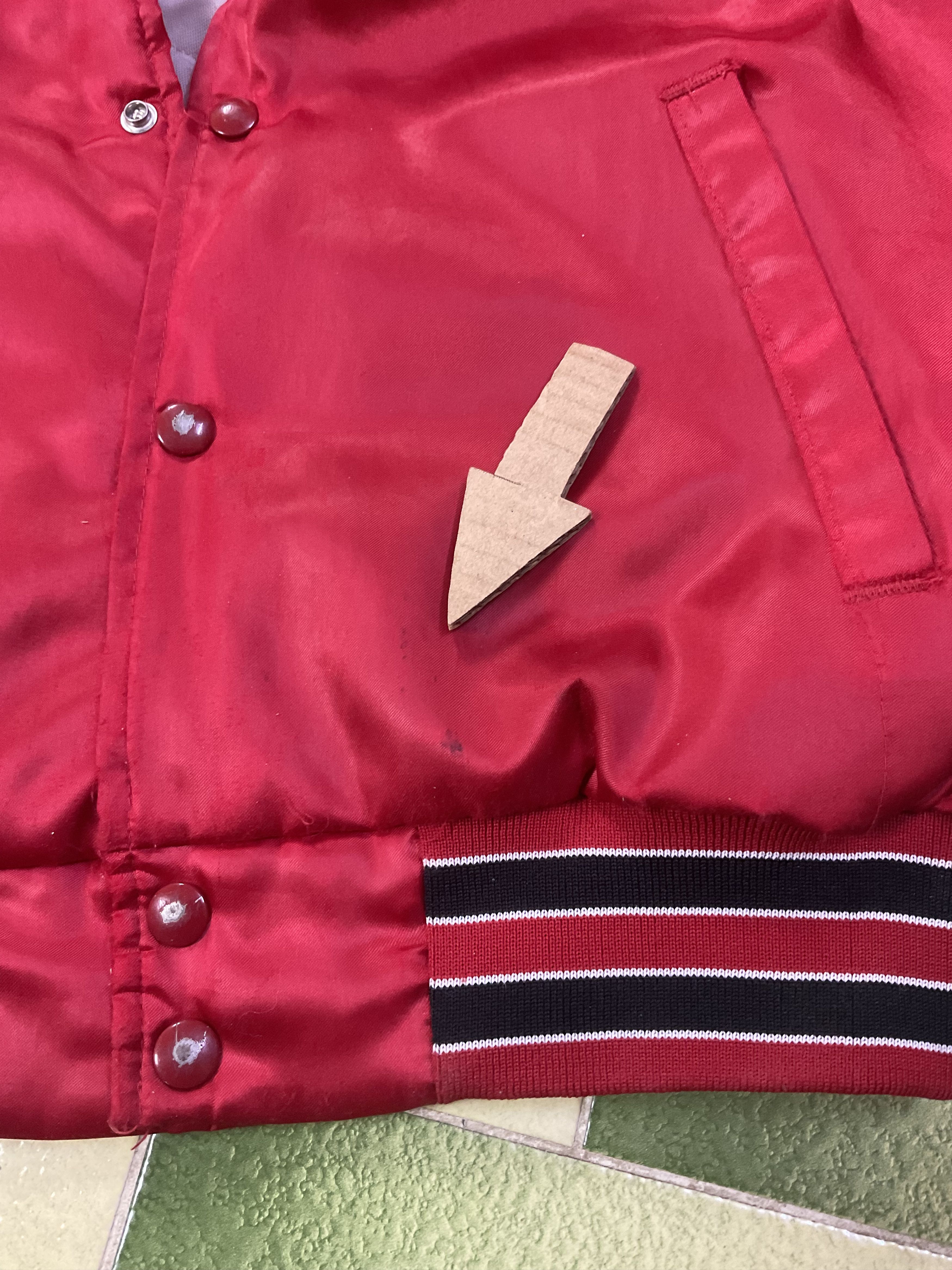 NBA Vintage 90s Swingster NBA Chicago Bulls Satin Bomber Jacket Size US M / EU 48-50 / 2 - 11 Thumbnail