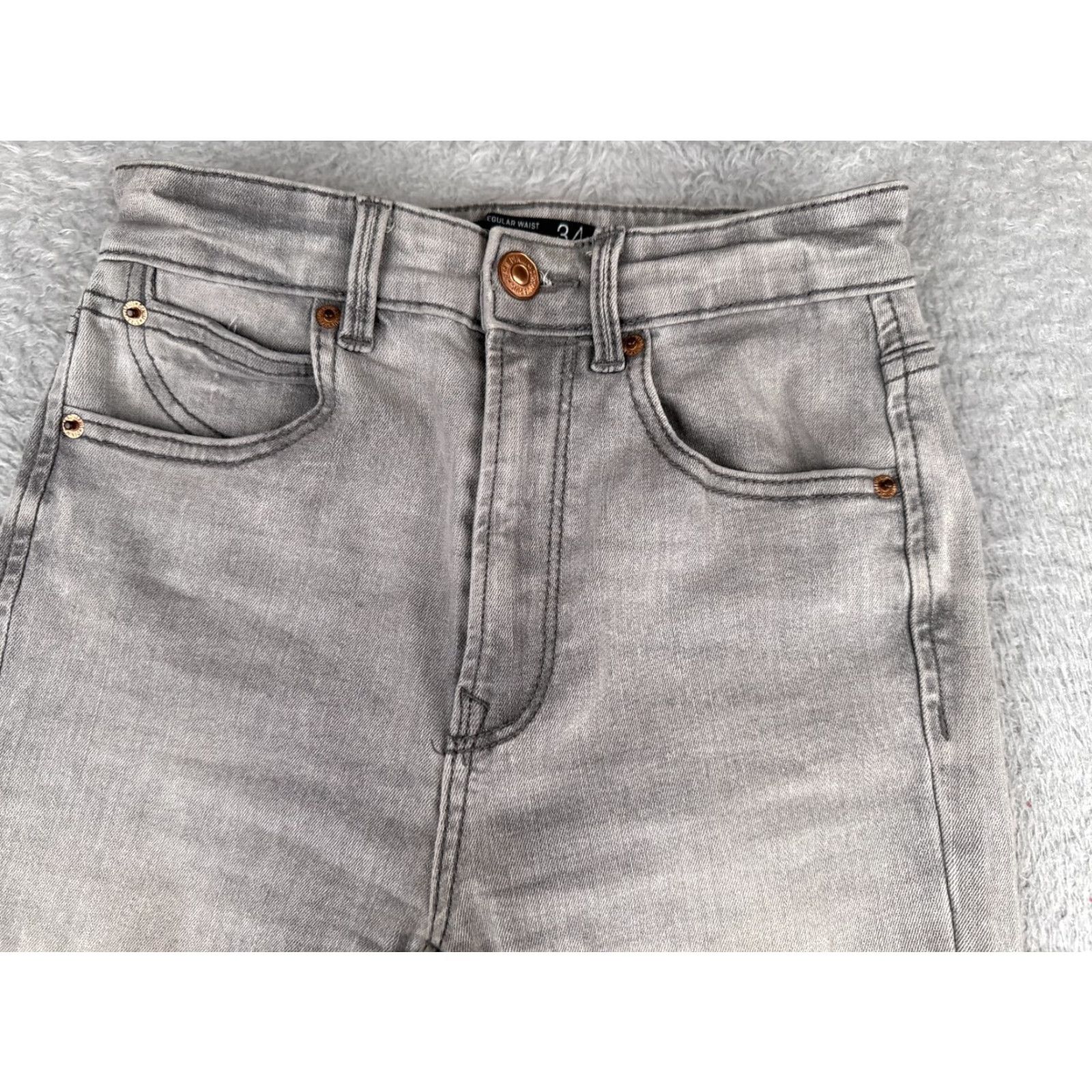 Stradivarius Stradivarius Jeans Womens Gray Skinny Regular Waist Cotton 23x27 Distressed Stretch Pockets 5-Pocket Design Vintage: No Feature: Medium Wash 2 Size 26" / US 2 / IT 38 - 4 Thumbnail