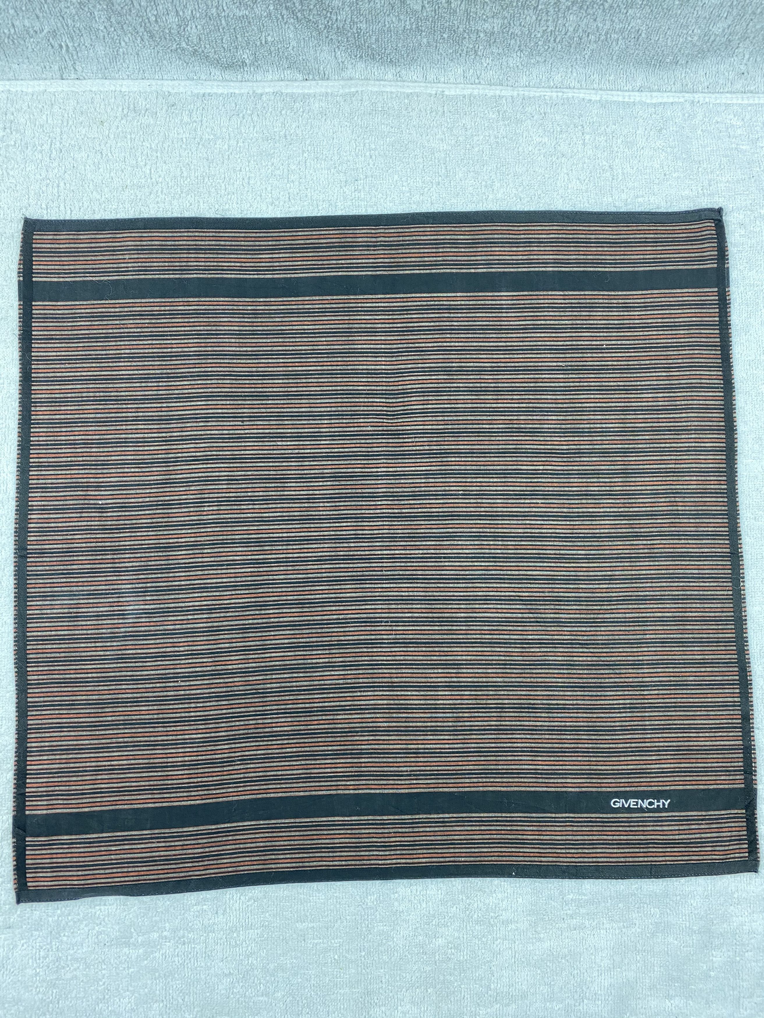 Vintage Givenchy Handkerchief / Bandana / Neckerchief Size ONE SIZE - 3 Thumbnail