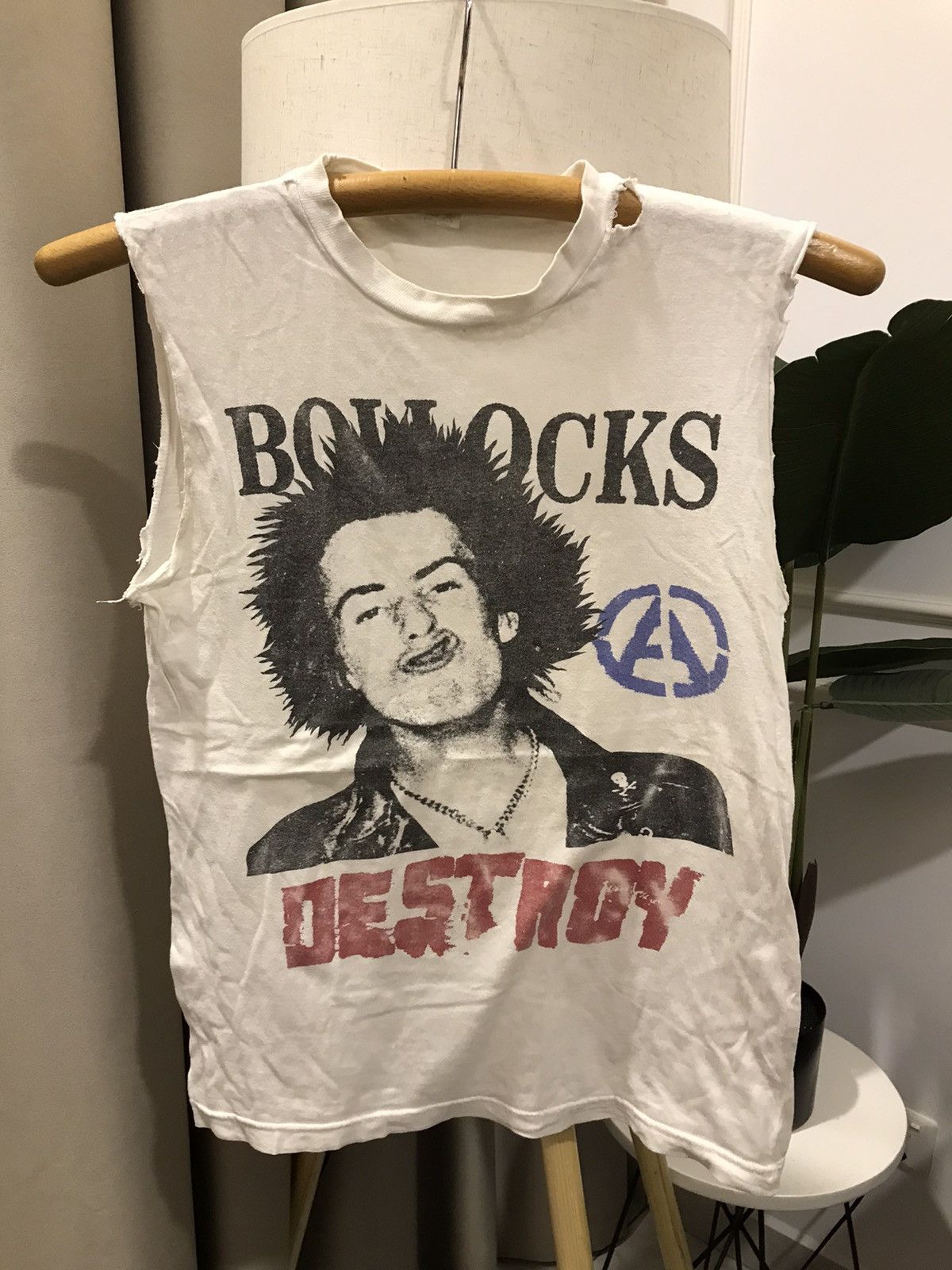 Band Tees × Vintage Vintage DESTROY Sid Vicious Distressed tshirt… Size US S / EU 44-46 / 1 - 1 Thumbnail