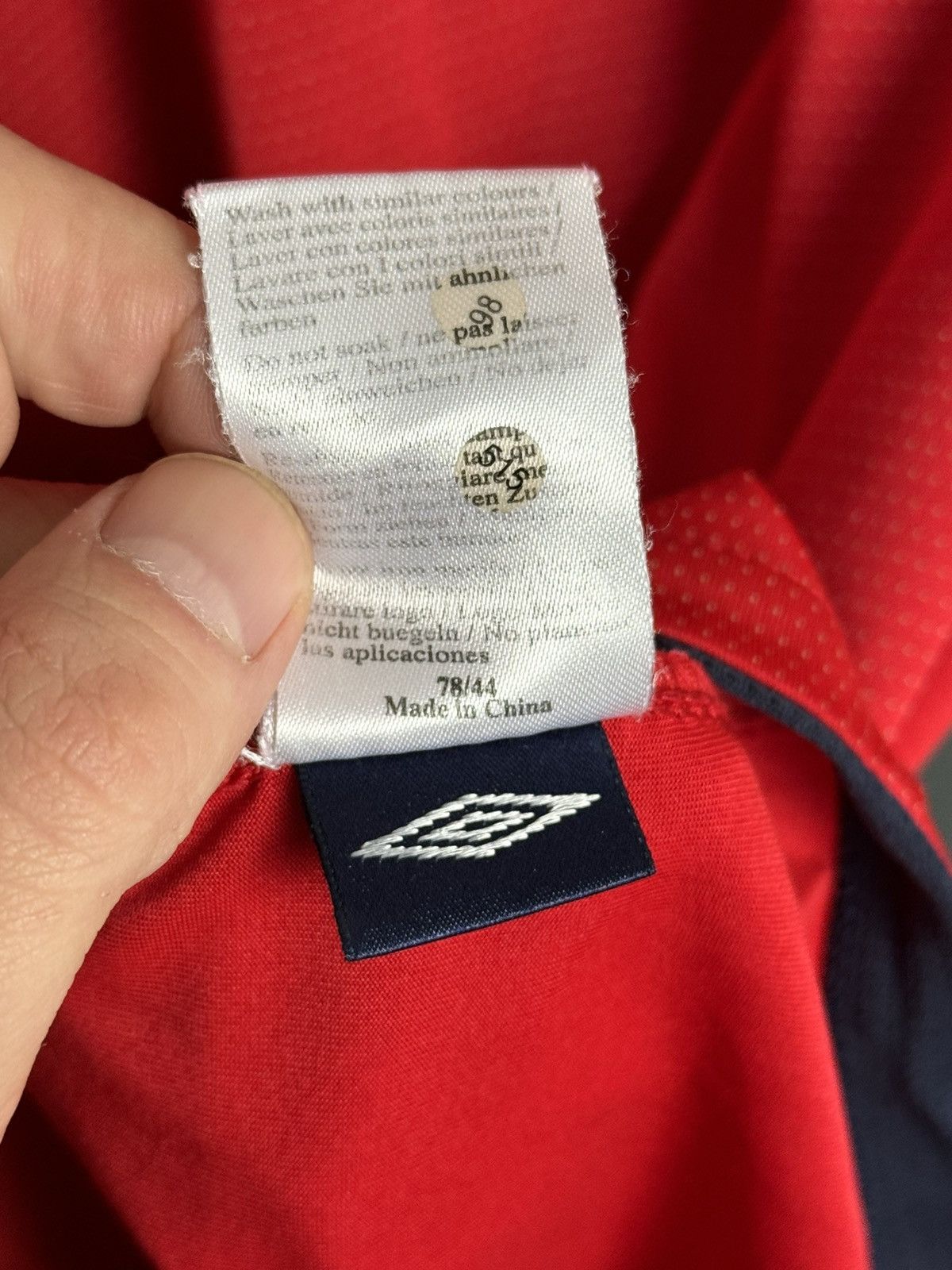 Umbro England National Team 04/06 Away Football Jersey T-Shirt Size US M / EU 48-50 / 2 - 10 Thumbnail