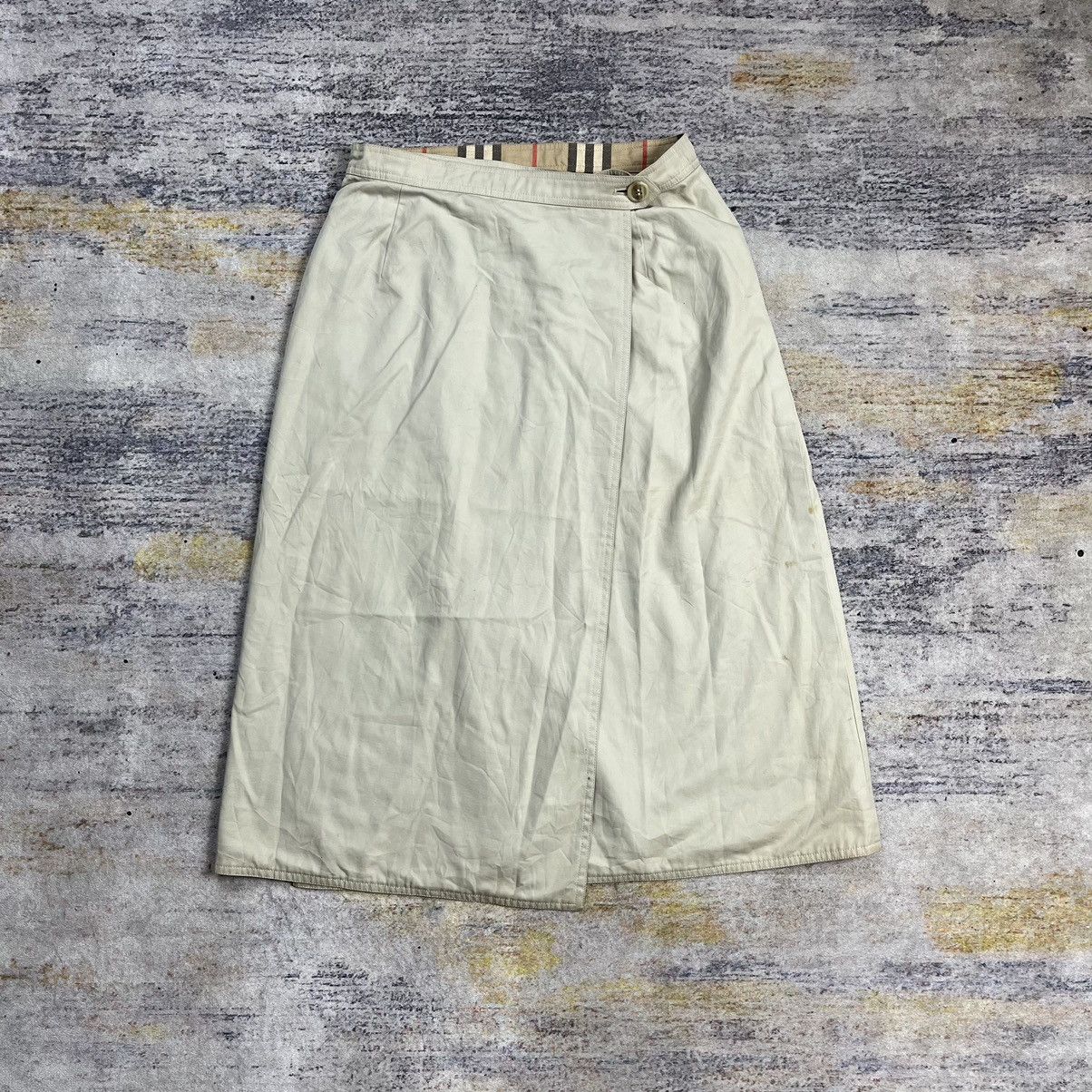 Burberry × Vintage Vintage 90s Burberrys reversible tartan nova check skirt Size 24" / US 00 / IT 34 - 3 Thumbnail