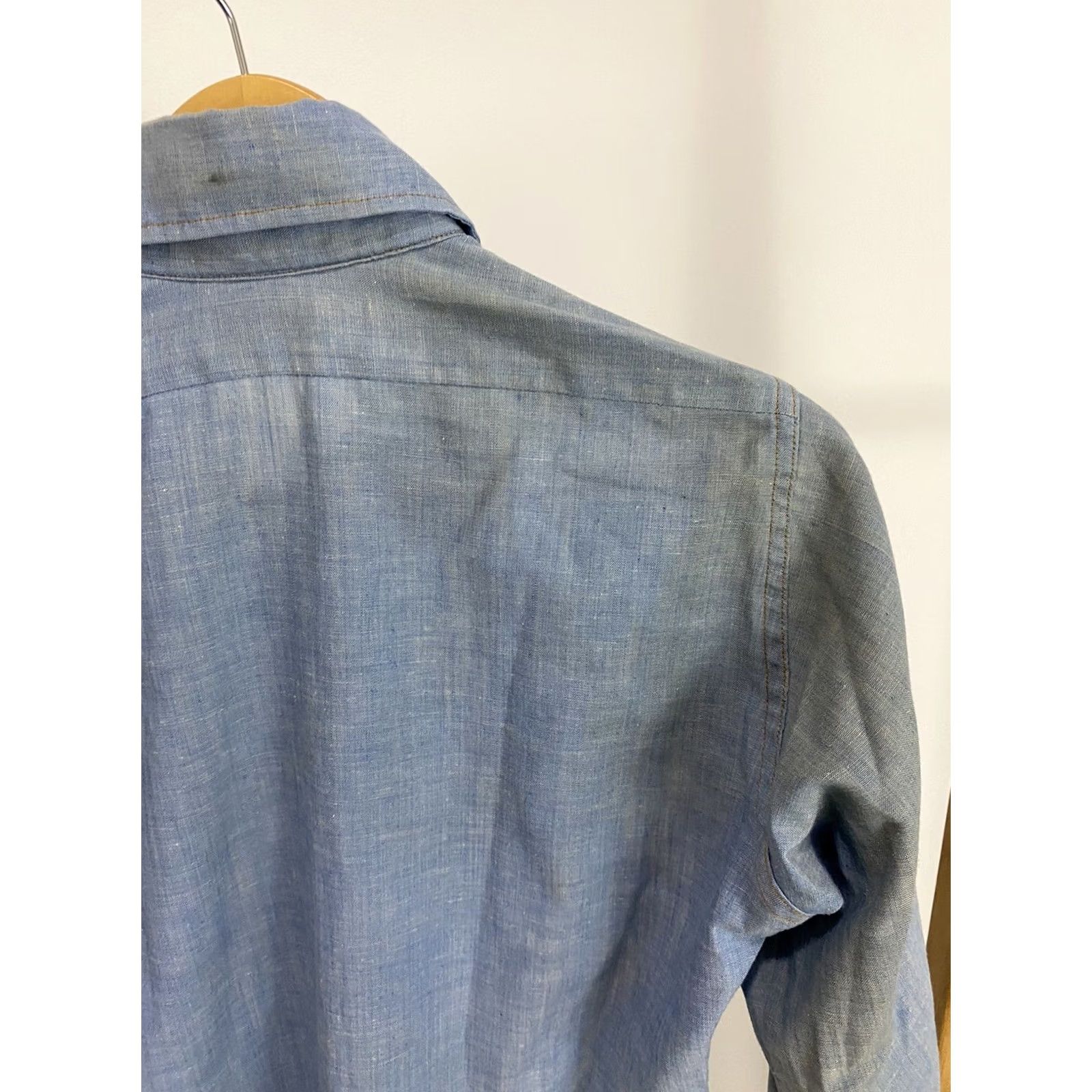 Levi's VINTAGE Levi's Western Chambray Button Long Sleeve Shirt S Men Blue 70s Orange Tab LT 70s Western Button-Up Mens Small Chambray Levi's Shirt Size US S / EU 44-46 / 1 - 5 Thumbnail