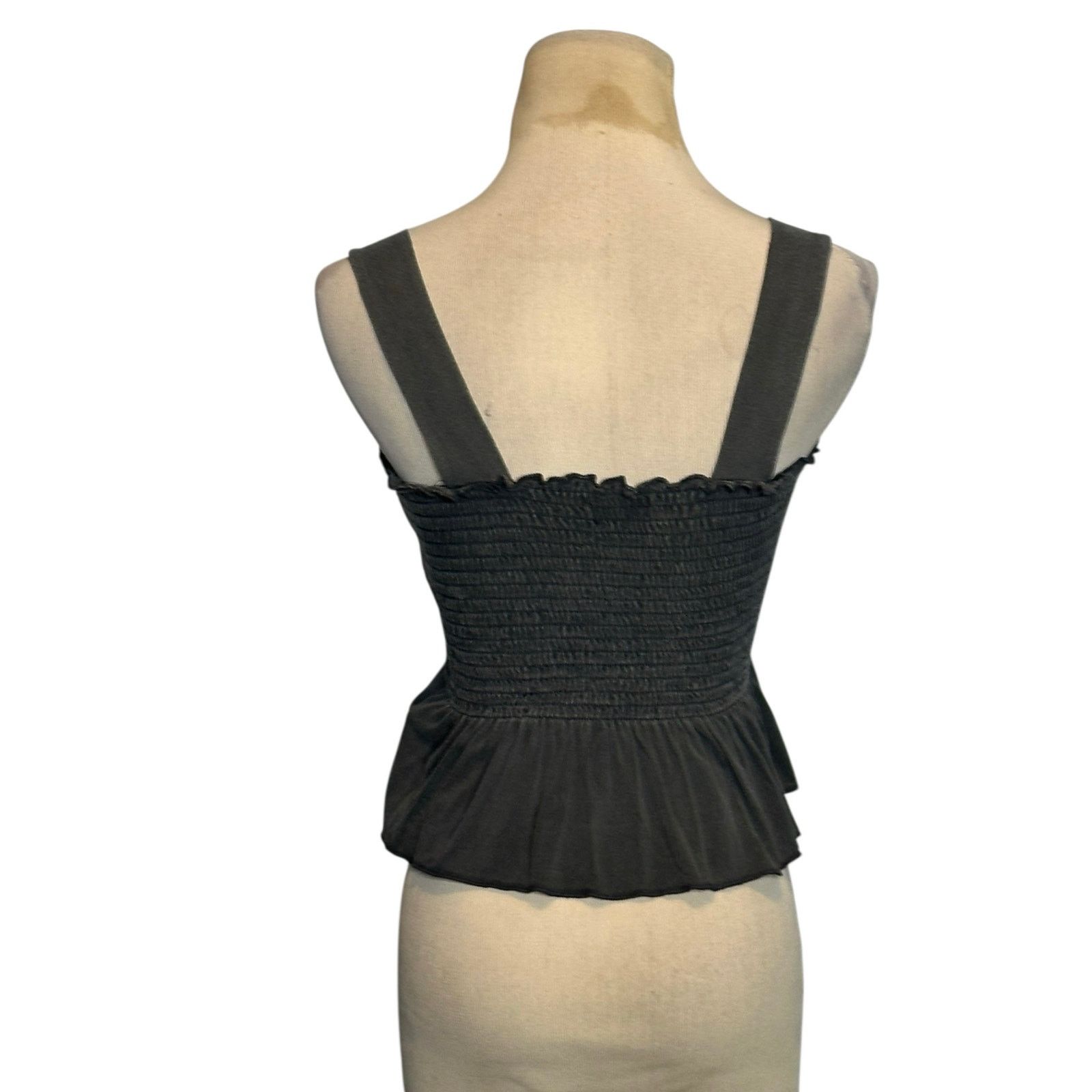 Urban Outfitters Urban Outfitters gray wash smocked peplum tank top size XS Size XS / US 0-2 / IT 36-38 - 2 Thumbnail