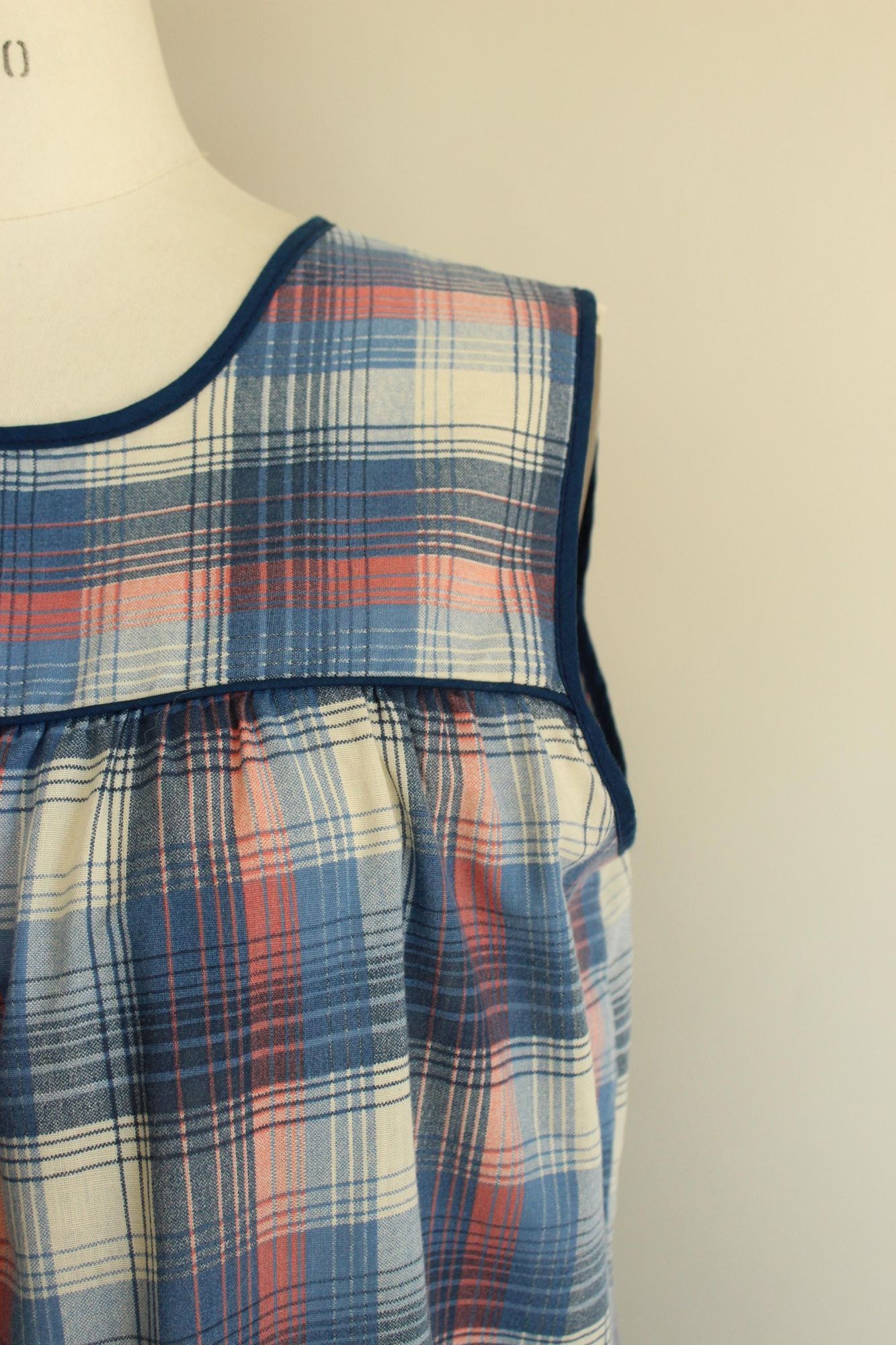 Vintage Vintage 1970s Shift Dress with Pocket, Volup Blue Tartan Pla Size XL / US 12-14 / IT 48-50 - 10 Thumbnail