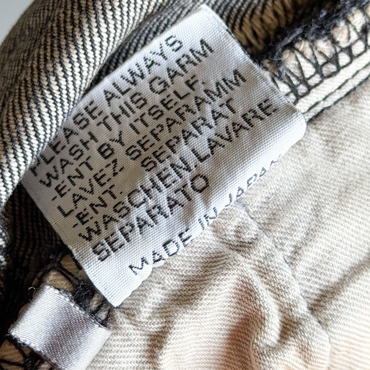 Dior Dior RUNWAY Hedi Era SS03 “Follow Me” Ash Clawmark MIJ Denim Size US 34 / EU 50 - 10 Thumbnail
