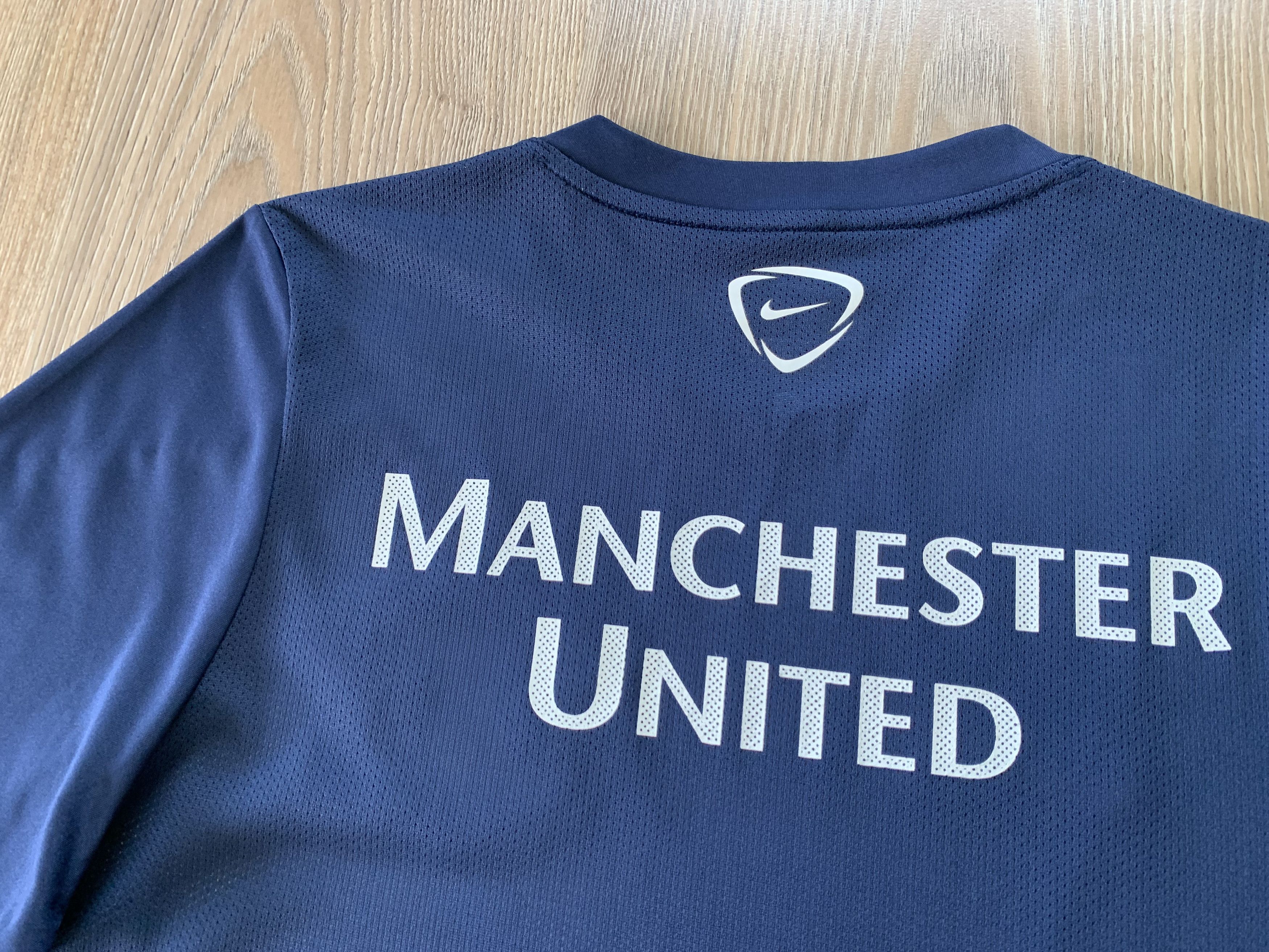 Nike Nike Manchester United Training Shirt 2013-2014 Size US S / EU 44-46 / 1 - 9 Thumbnail
