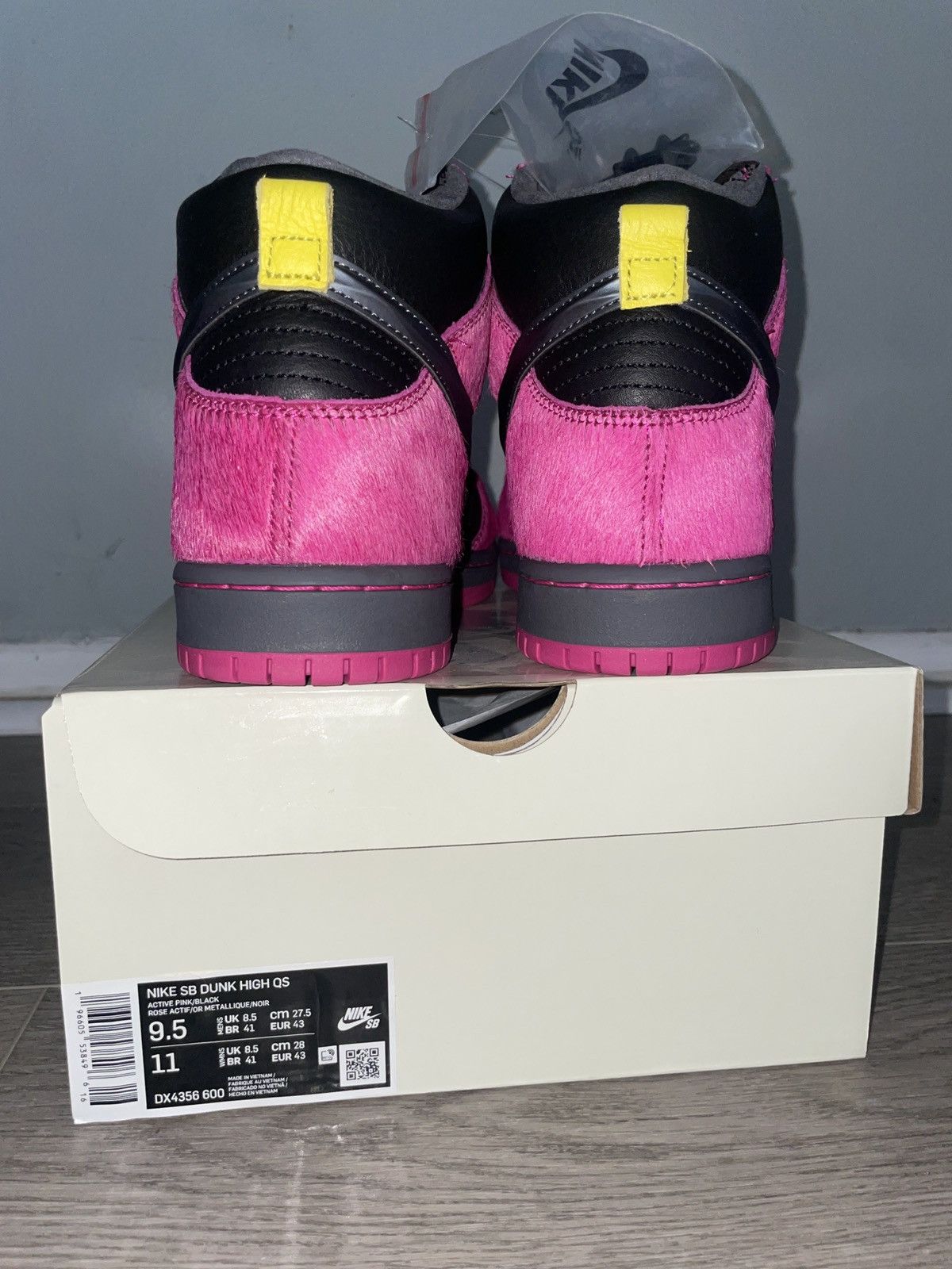 Nike SB Nike SB Run The Jewels Size US 9.5 / EU 42-43 - 4 Thumbnail