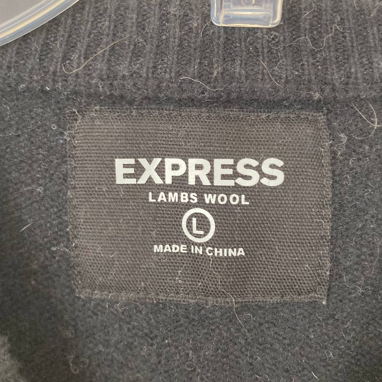 Express Express 100% Lambswool Black Striped Sweater Sz L Size US L / EU 52-54 / 3 - 2 Thumbnail
