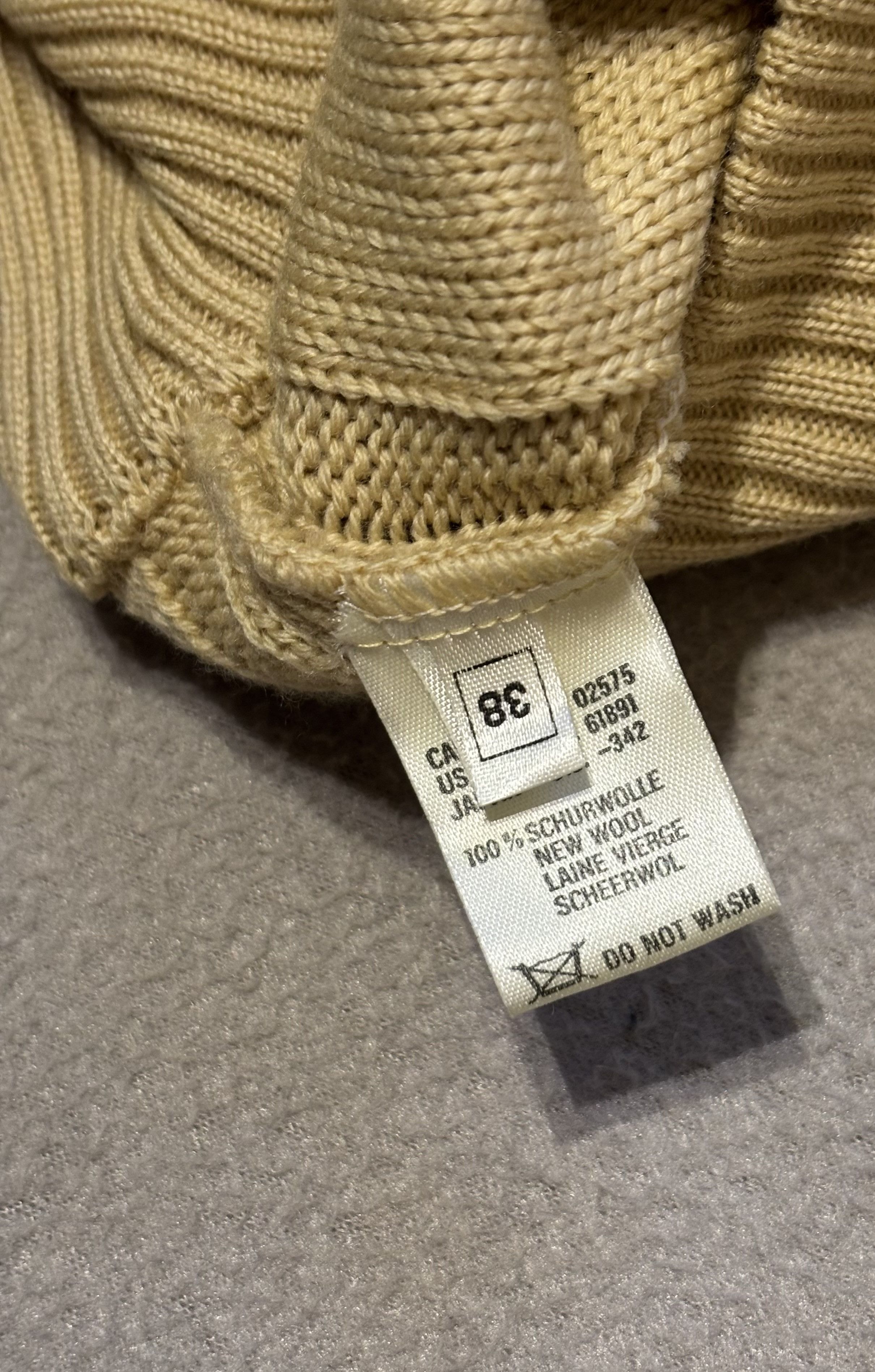Escada Escada cardigan Made in West Germany Vintage size. 38 Size XS / US 0-2 / IT 36-38 - 17 Thumbnail