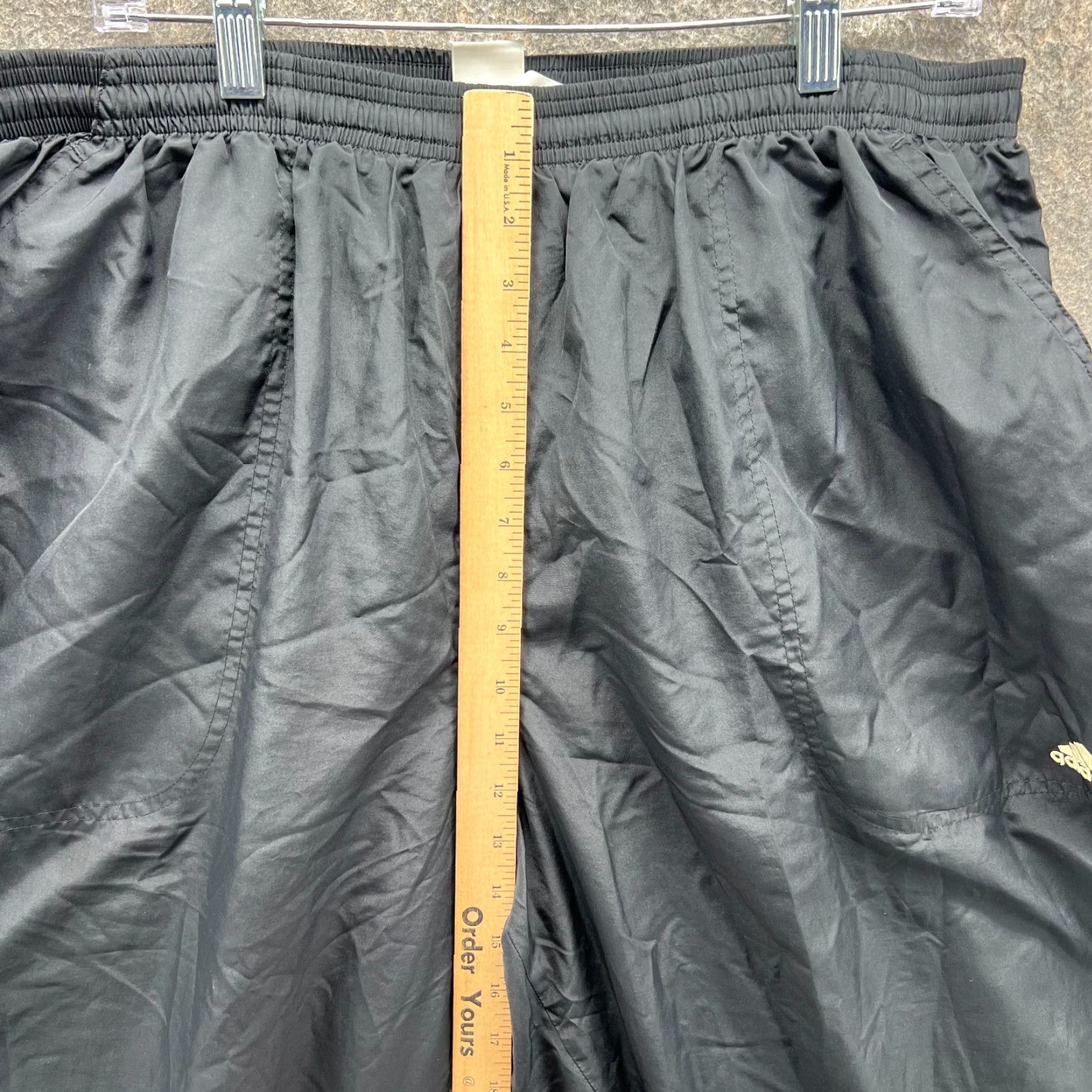 Adidas VINTAGE adidas Pants Men 2XL Black Yellow Windbreaker Trefoil Zip Track Pants Size US 39 - 4 Thumbnail