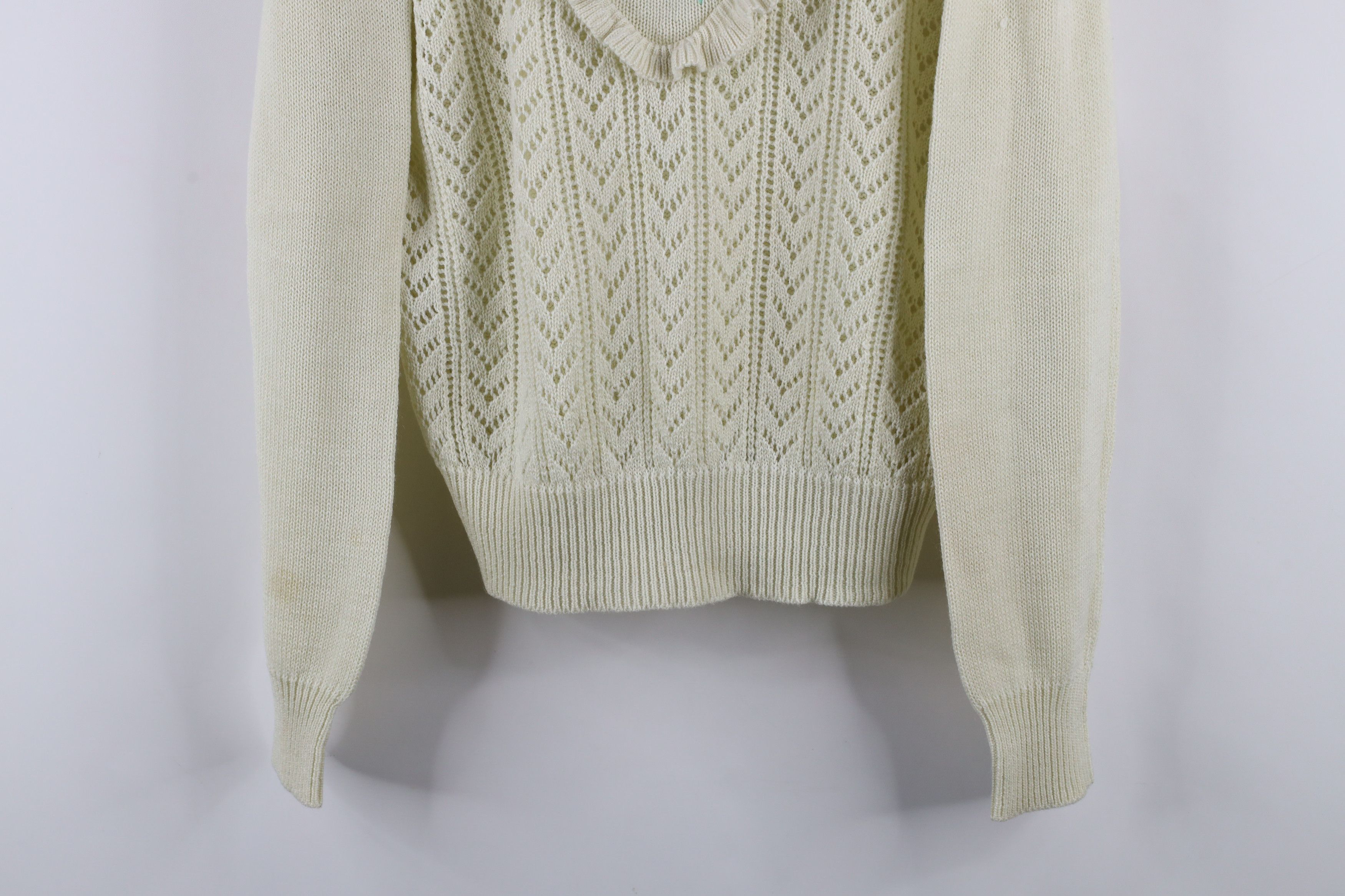 Vintage Vintage 70s Streetwear Ruffled Flower Knit Sweater Beige Size L / US 10 / IT 46 - 3 Thumbnail