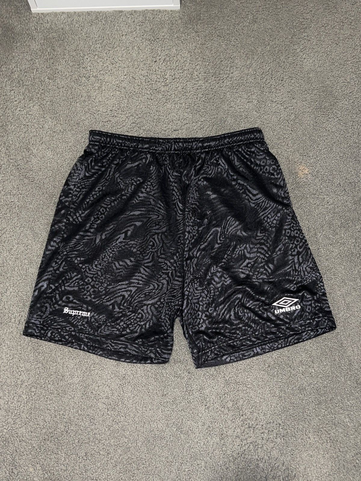 Supreme Supreme x Umbro Jacquard Animal Print Soccer Short MEDIUM