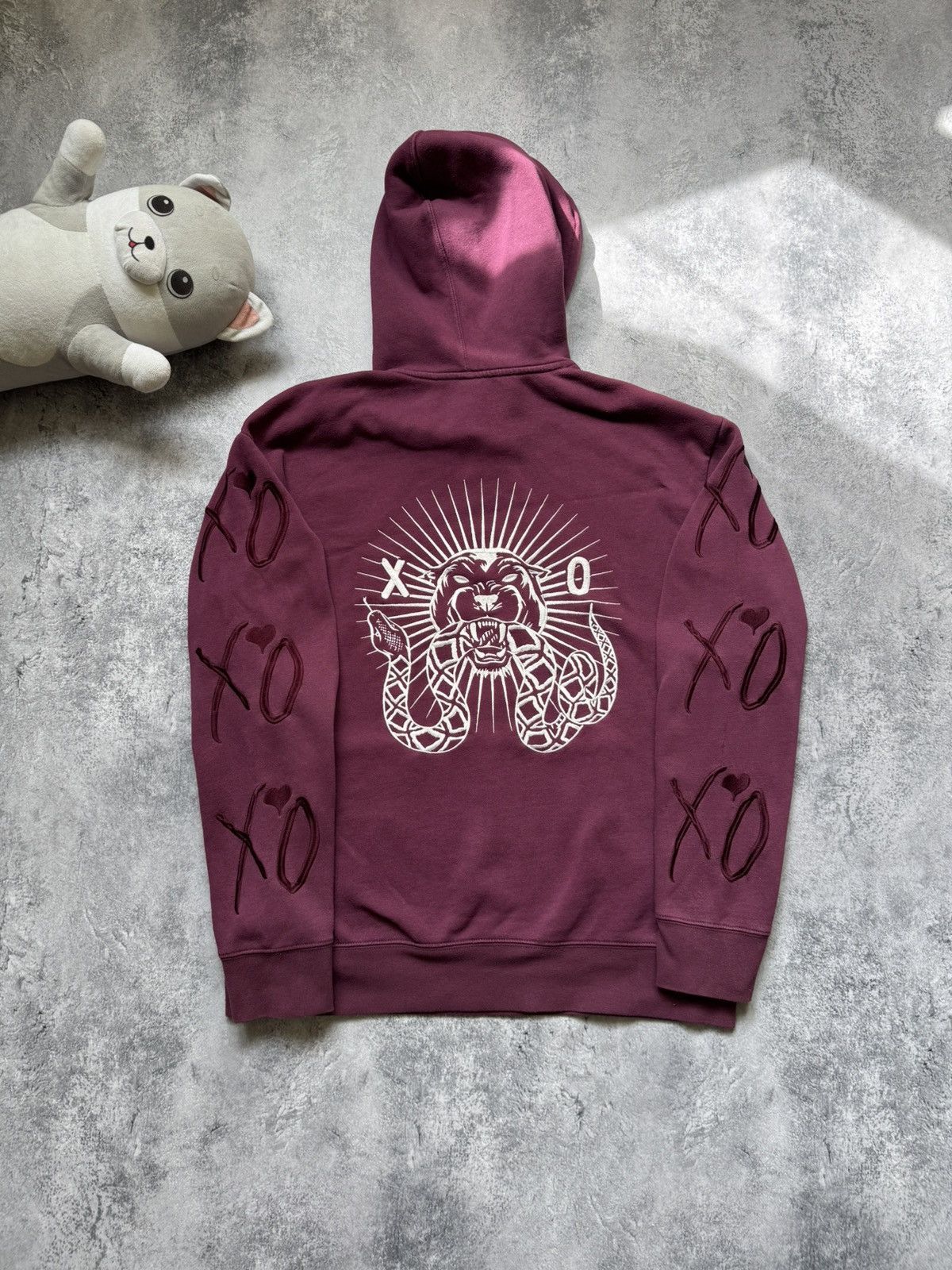 H&M Rare Y2K H&M The Weeknd XO Big Tiger Logo Hoodie Burgundy Size US L / EU 52-54 / 3 - 7 Thumbnail