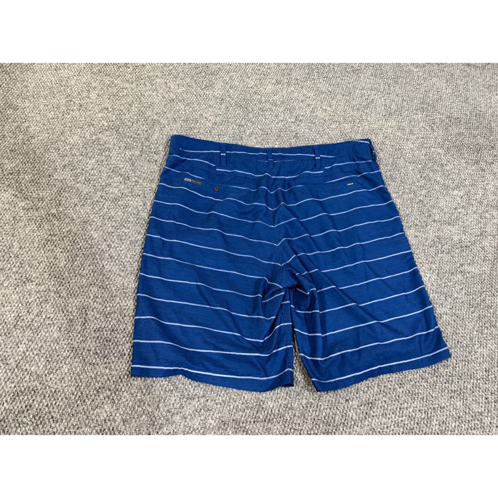 Hurley Hurley Shorts Mens 40 Blue Striped Dri-Fit Performance Golf Casual Elastic Waist Pockets Athletic Sports Regular Men's Size US 40 / EU 56 - 6 Thumbnail