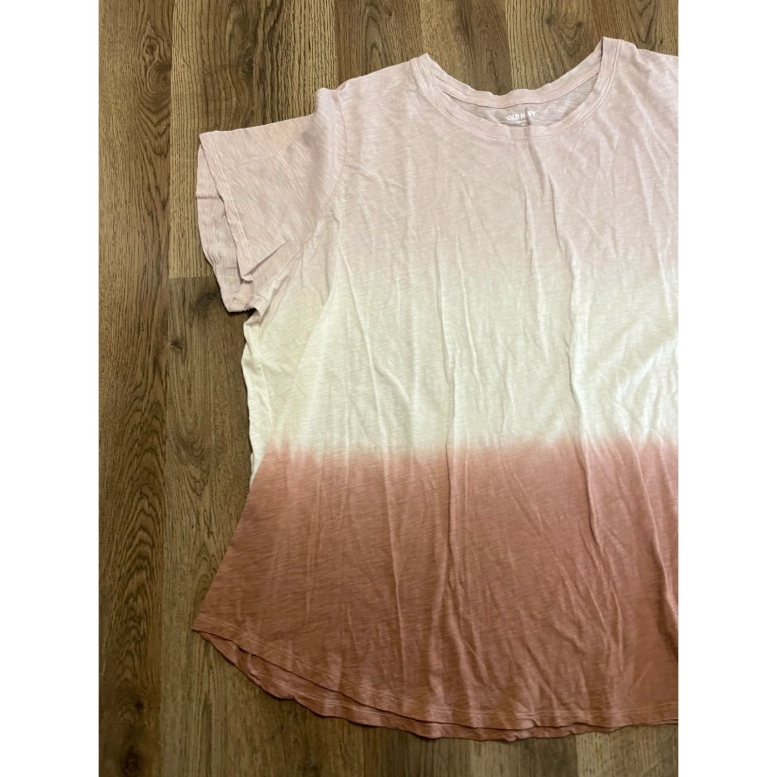 Old Navy Old Navy Shirts Women's 3X Ombre Pink White Brown T-Shirt Short Sleeve Round Neck Casual Multicolor Basic Colorful - Fall Spring Summer 3X Womens Size XXL / US 16-18 / IT 52-54 - 3 Thumbnail