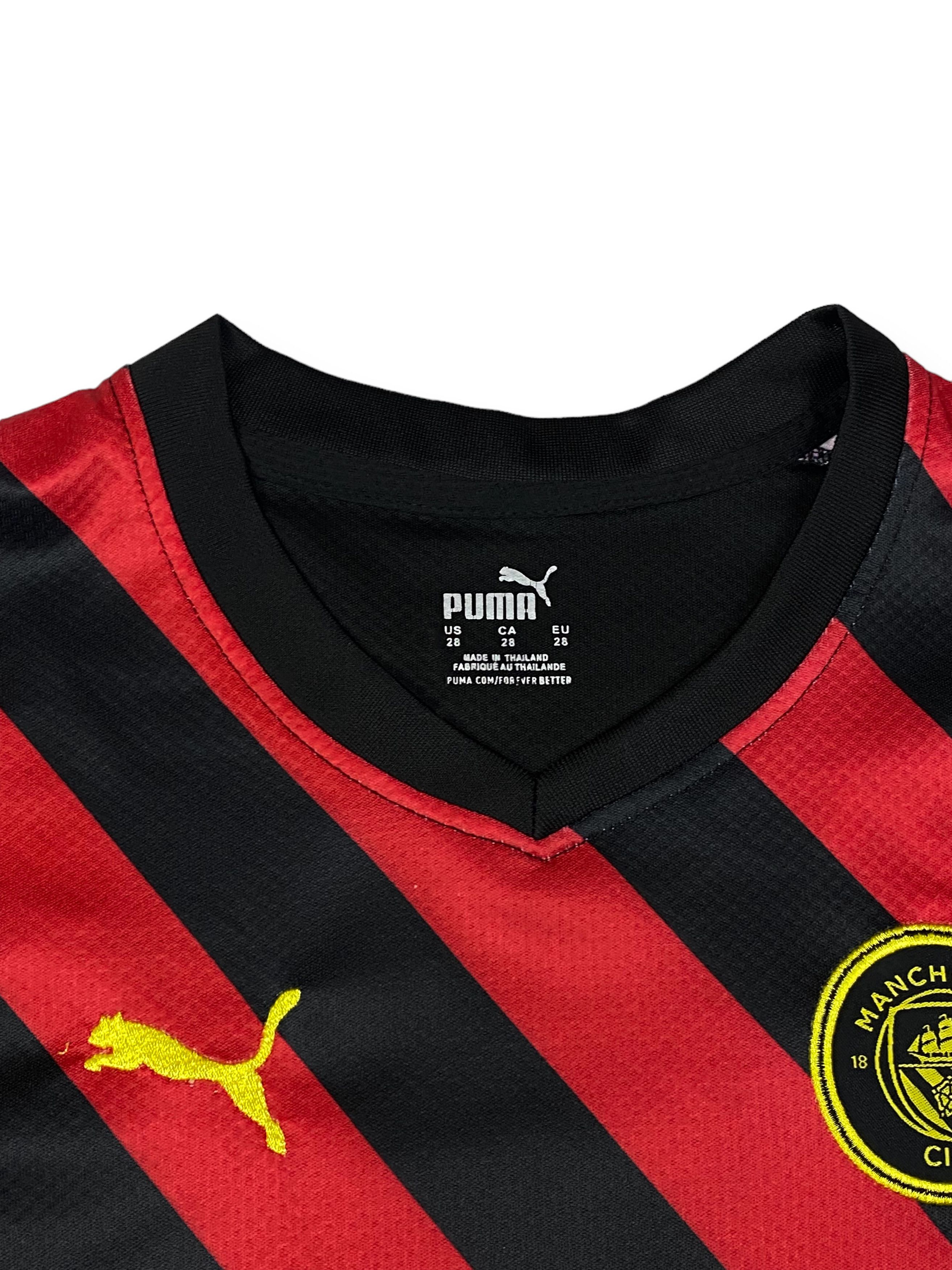 Vintage Vintage PUMA MAN CITY Haaland Striped Jersey M665 Size US S / EU 44-46 / 1 - 8 Thumbnail