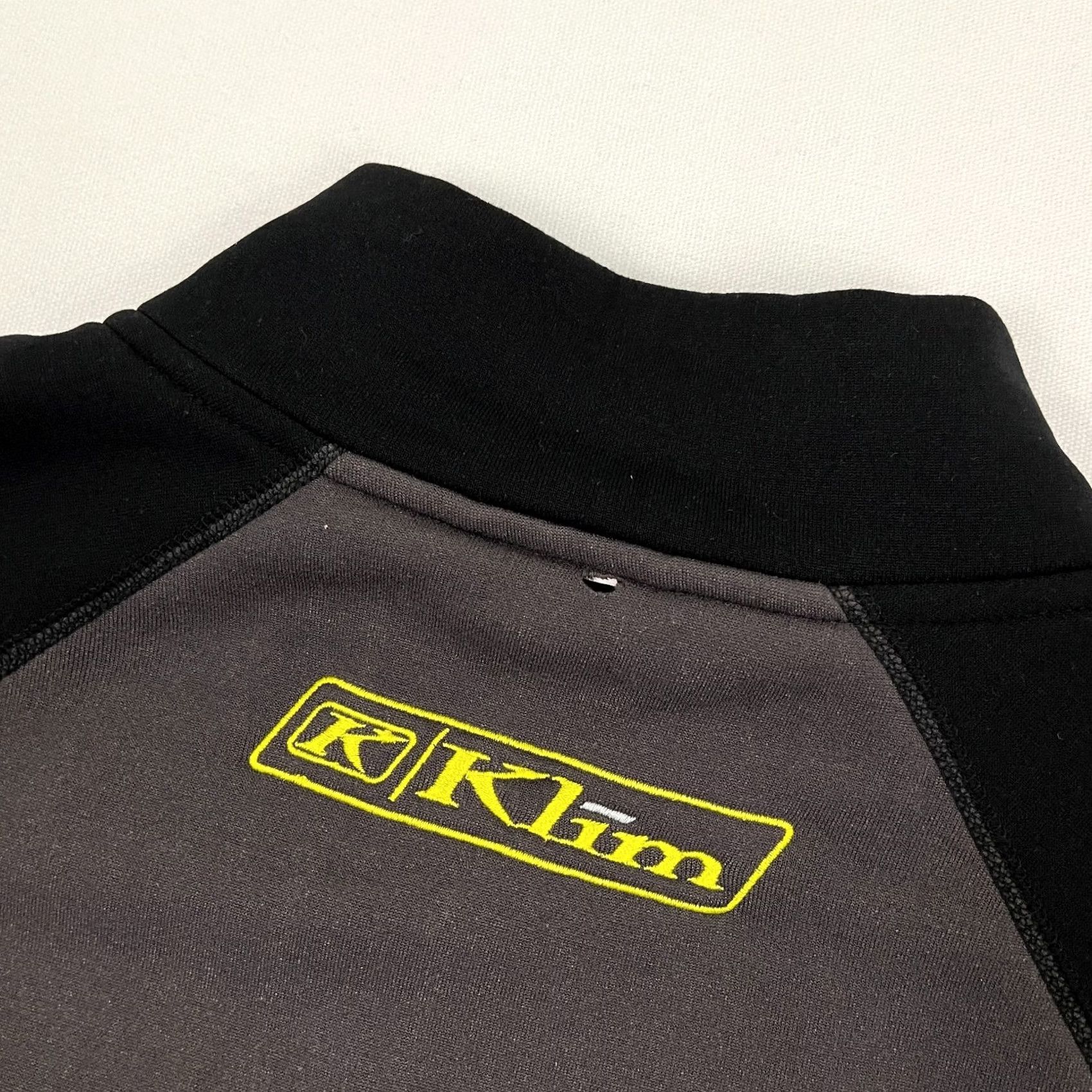 Vintage Klim Pullover Mens L Gray Black Fleece Lined Quarter Zip Active Sweatshirt Snow Size US L / EU 52-54 / 3 - 4 Thumbnail