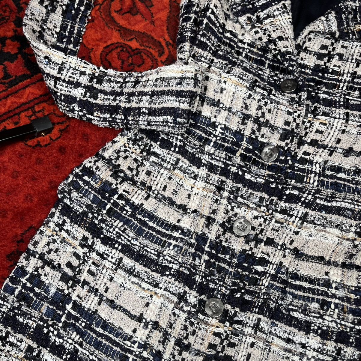 Chanel CHANEL Spring 2006 Tweed Bouclé Belted Dress CC Buttons Size S / US 4 / IT 40 - 16 Thumbnail