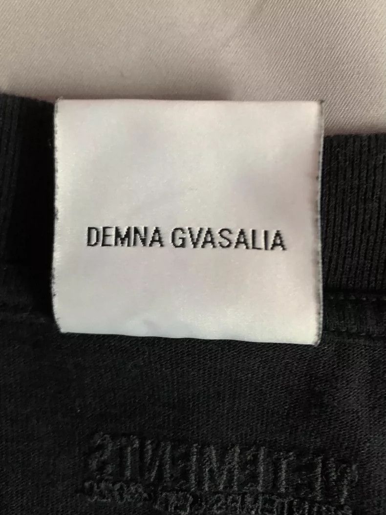 Vetements vetements Front and back printed pattern short sleeves Size US XS / EU 42 / 0 - 5 Thumbnail