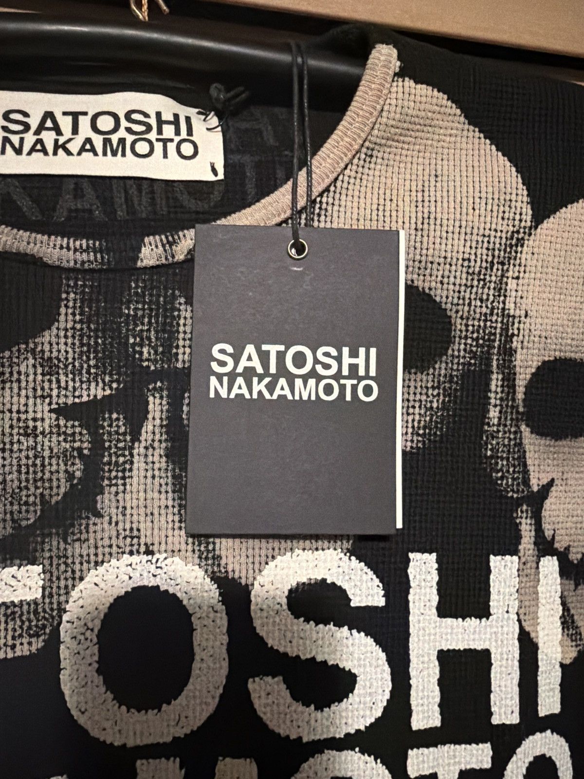 Satoshi Nakamoto Satoshi Nakamoto “Lost Boys” thermal size XXL Size US XXL / EU 58 / 5 - 11 Thumbnail