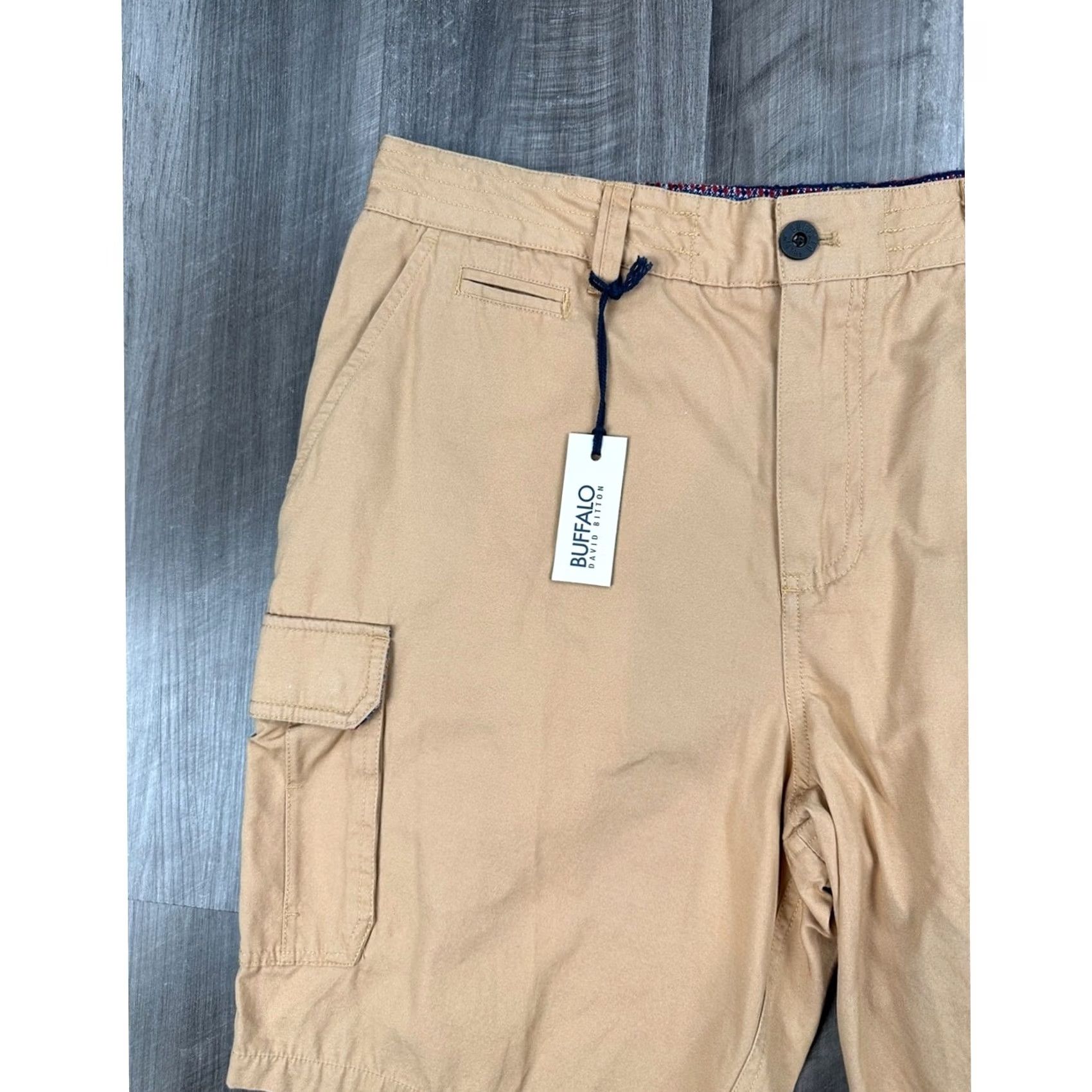 Buffalo David Bitton Buffalo David Bitton Cargo Shorts Tan 36 Men's Cargo Shorts Tan Buffalo David Bitton Mens 36 Regular Cotton 100% NWT Size US 36 / EU 52 - 4 Thumbnail