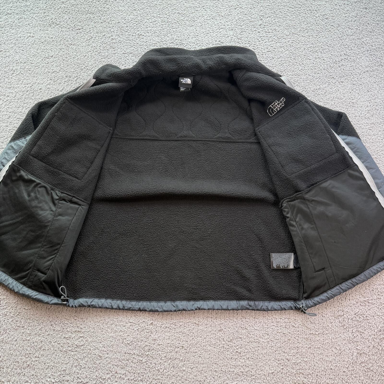 The North Face The North Face Black Quilted Sherpa Fleece Jacket Mens L Size US L / EU 52-54 / 3 - 6 Thumbnail