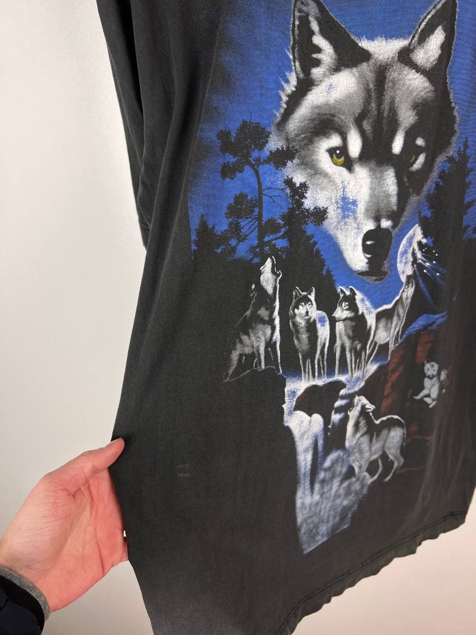Other Wolf vintage t-shirts size XL Size US XL / EU 56 / 4 - 5 Thumbnail
