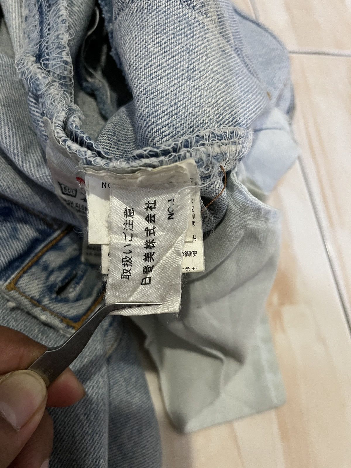 Levi's Vintage Clothing Vintage Levis 501 x Hitomi Handmade x Bob Marley Size US 30 / EU 46 - 14 Thumbnail