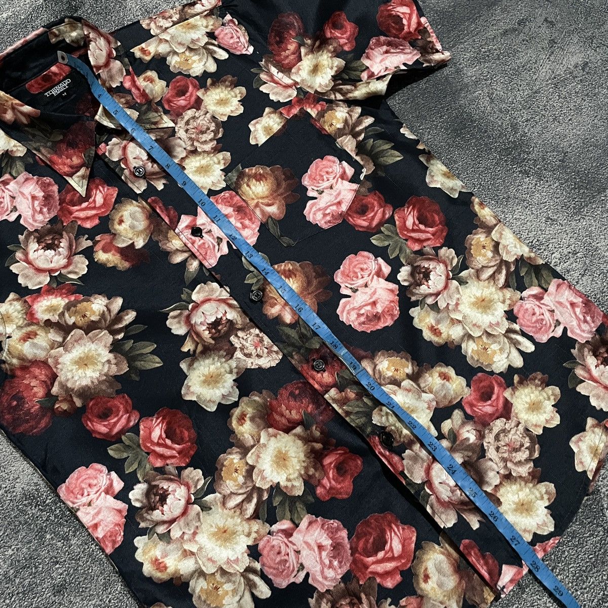 Tornado Mart 🔥Tornado mart Flower pattern shirt Size US M / EU 48-50 / 2 - 9 Thumbnail