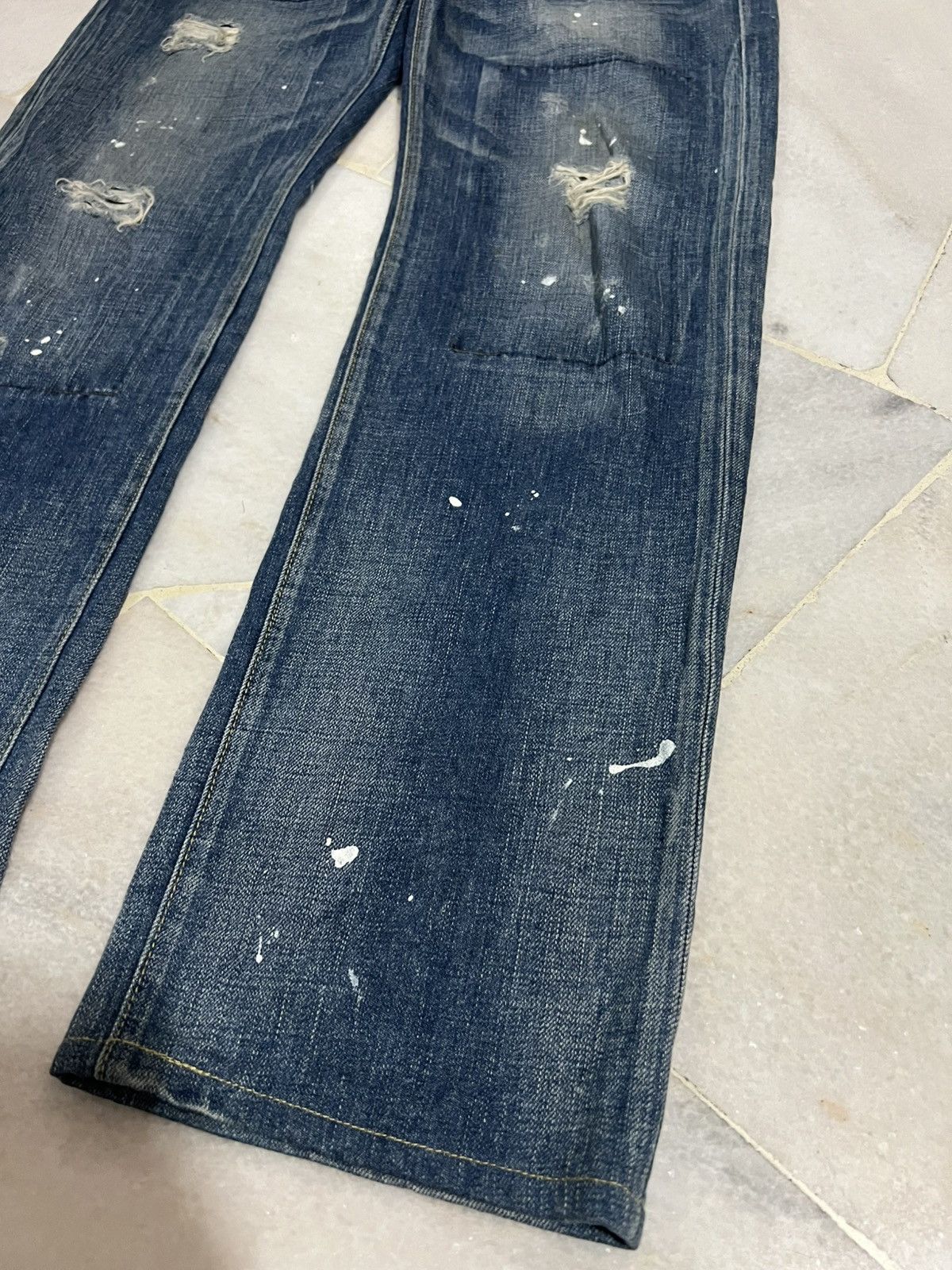 Japanese Brand 90’s BACK NUMBER 02 DISTRESSED PAINTER JEAN Size US 34 / EU 50 - 5 Thumbnail