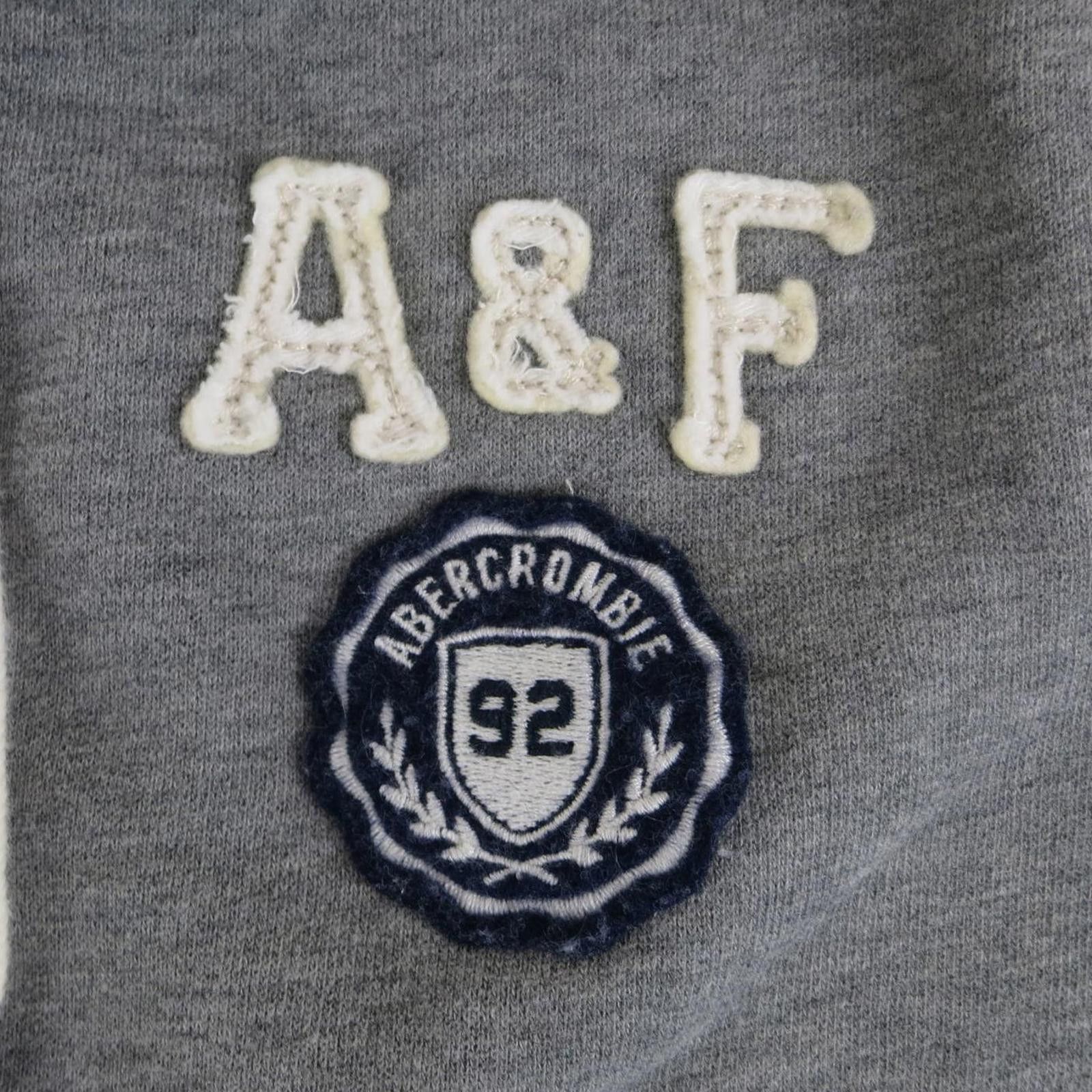 Abercrombie & Fitch Abercrombie & Fitch Gray Zip-Up Hoodie Sweatshirt Women's L Size L / US 10 / IT 46 - 2 Thumbnail