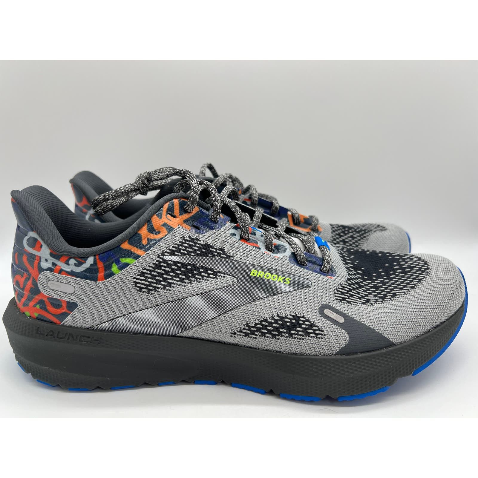 image of Brooks Launch 9 Speed Running Shoes Gray Black Men Size 11.5 in Grey